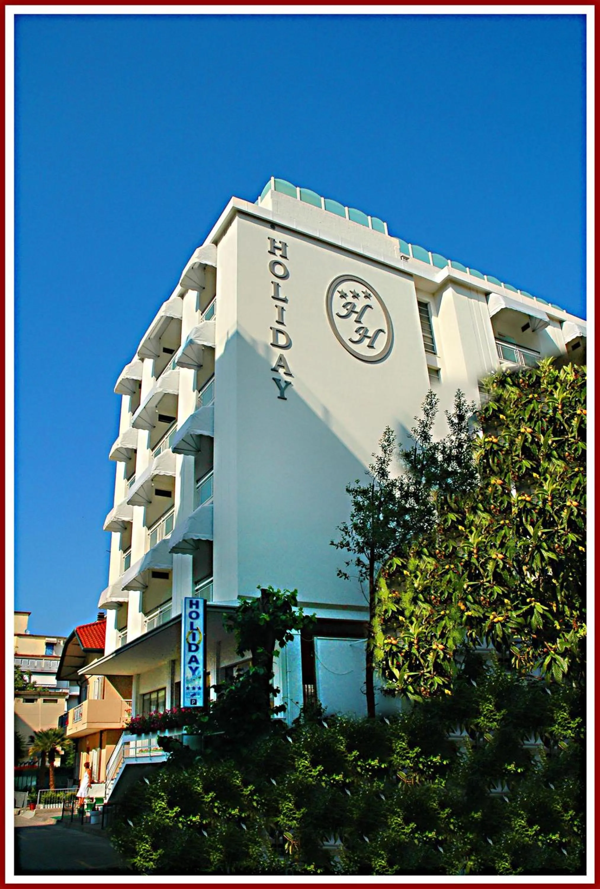 Hotel Holiday