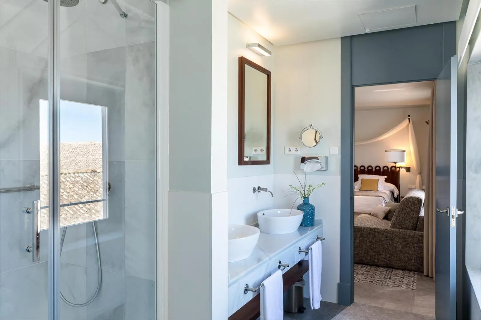 Bathroom, Bed in Parador de Arcos de la Frontera