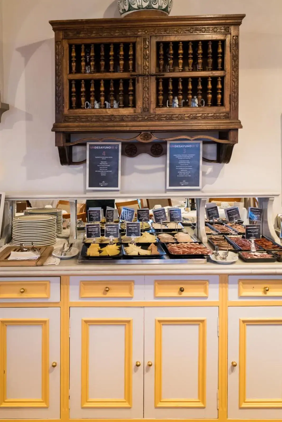 Buffet breakfast in Parador de Arcos de la Frontera Buffet breakfast in Parador de Arcos de la Frontera