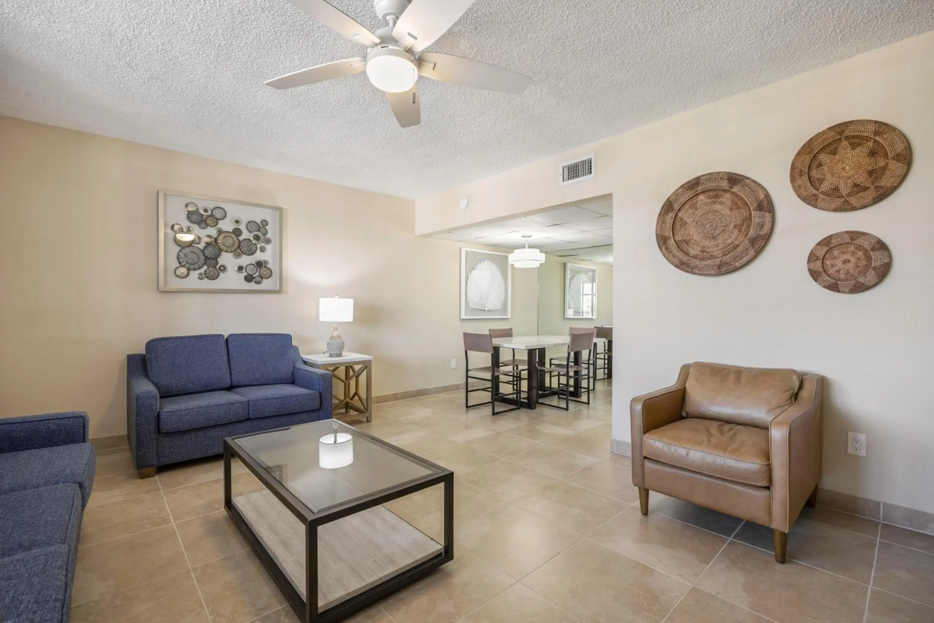 Living room, Seating Area in Coconut Bay Resort