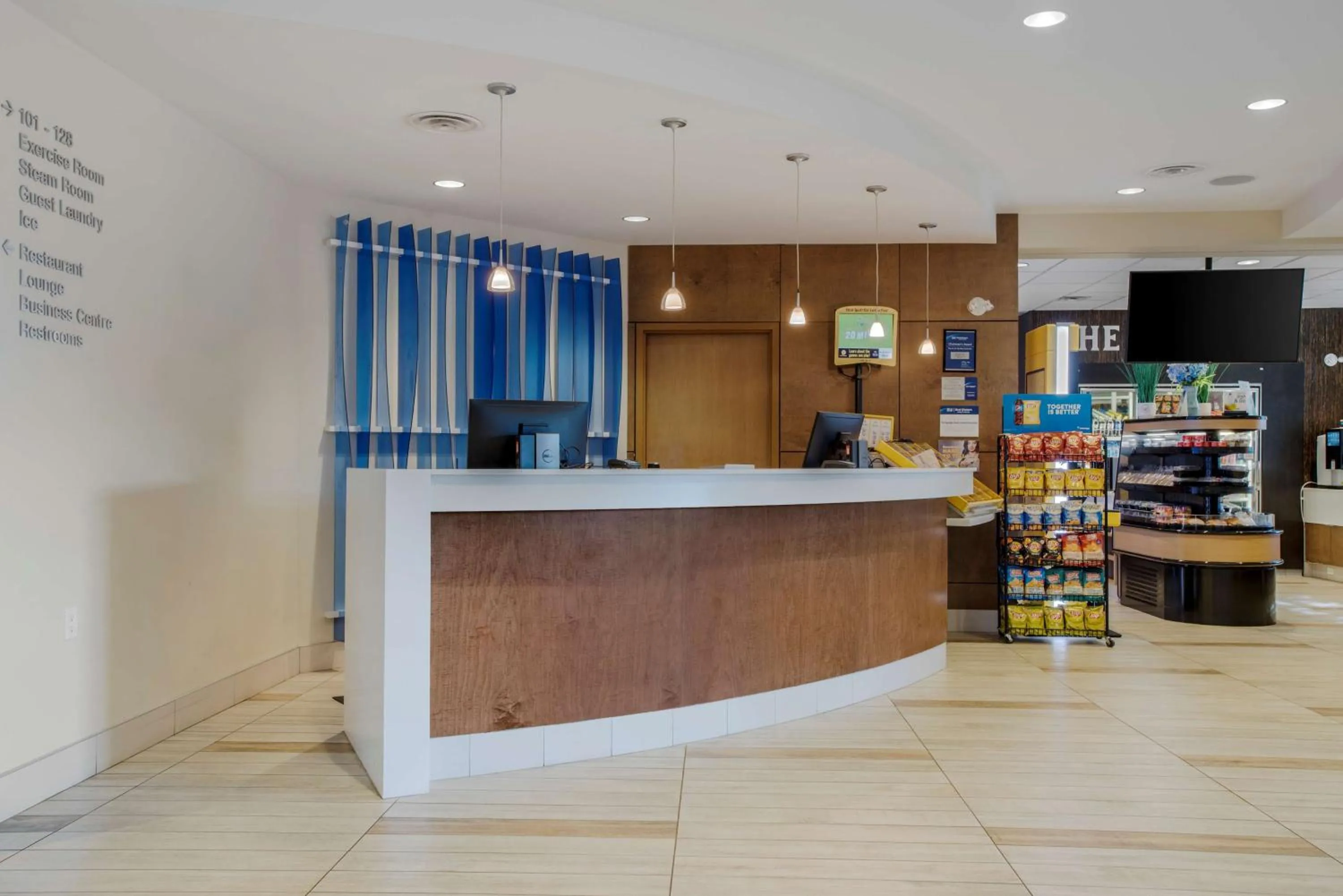 Lobby or reception in Best Western Plus Sawridge Suites