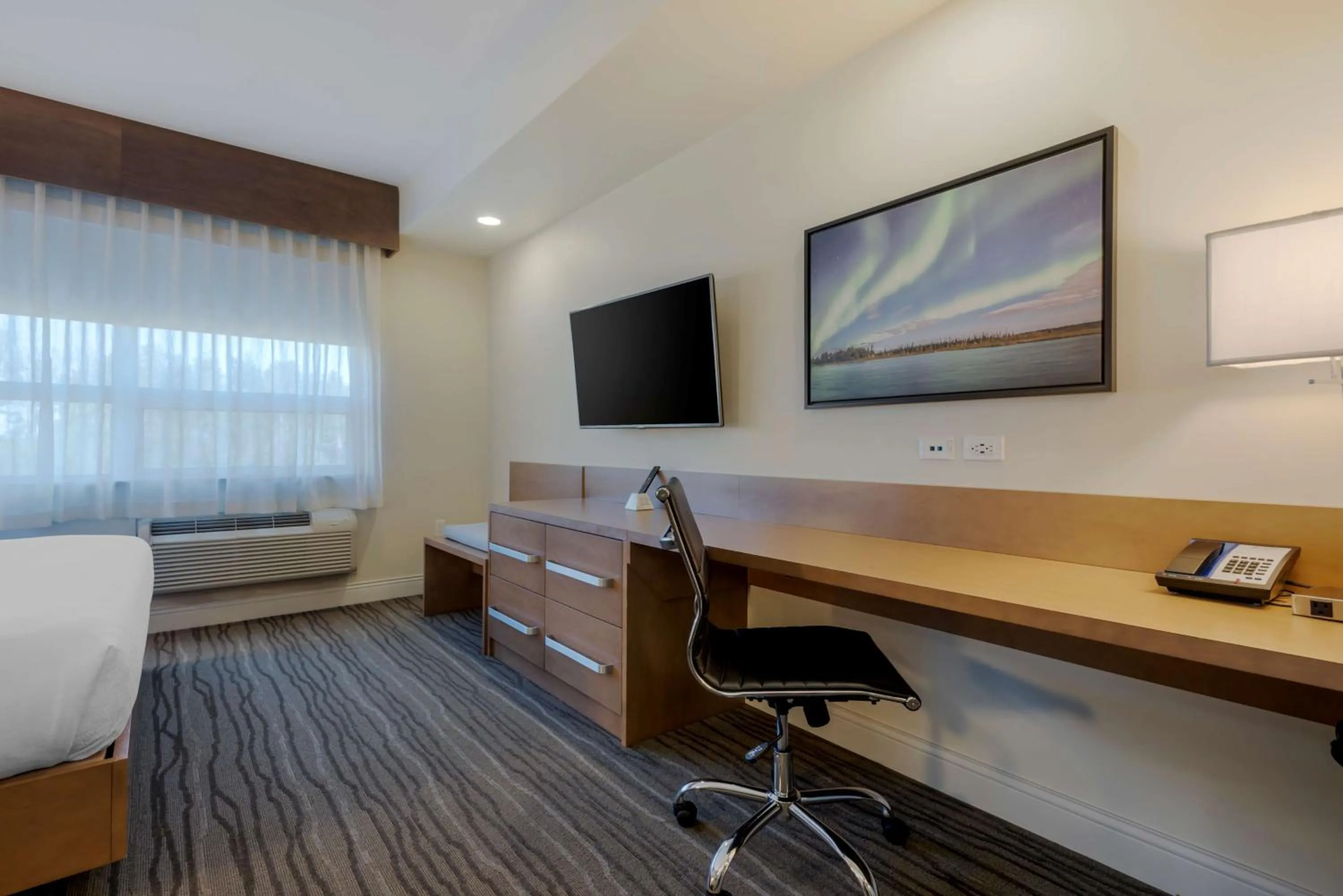 Bedroom in Best Western Plus Sawridge Suites