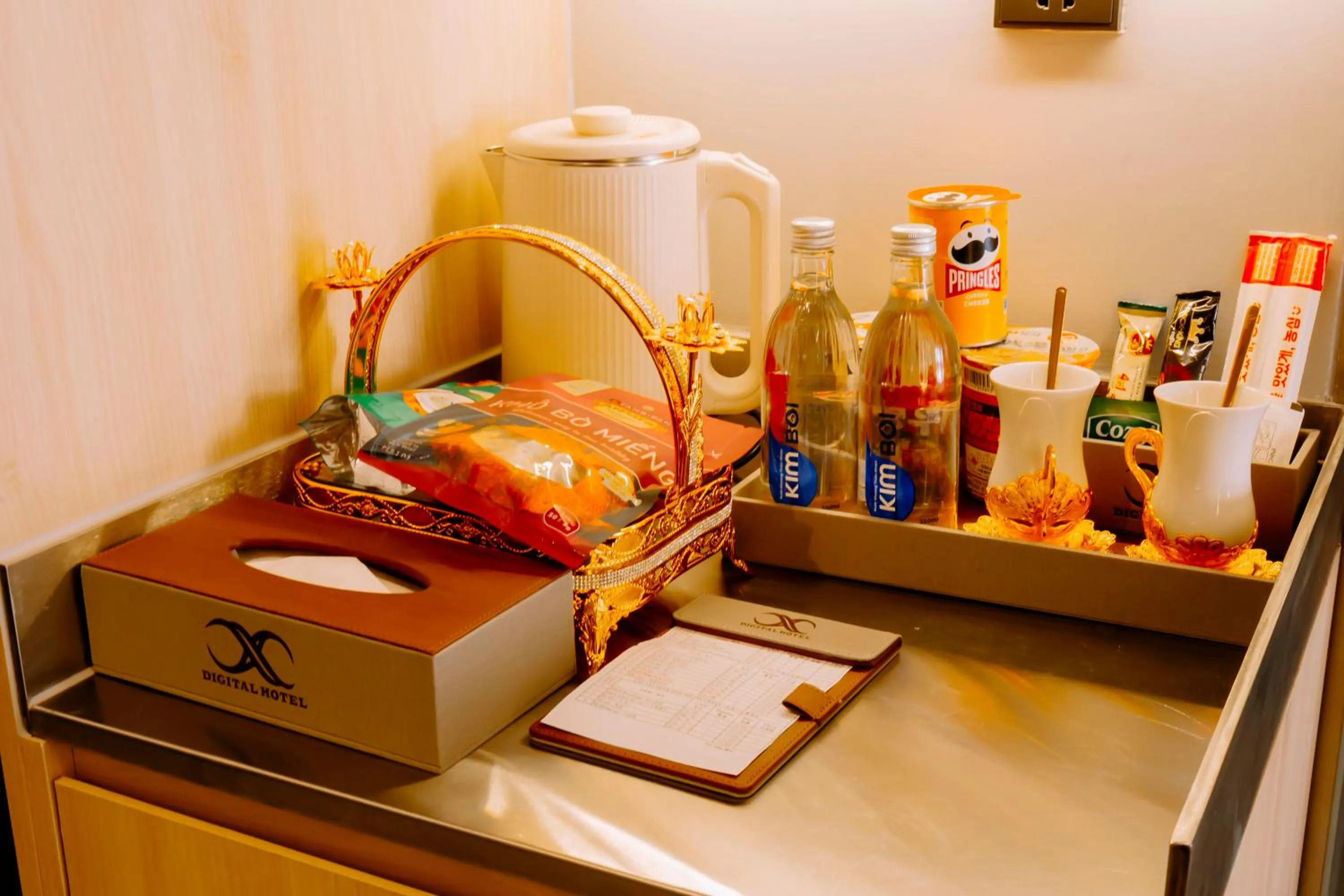 Coffee/tea facilities in X-Digital HOTEL