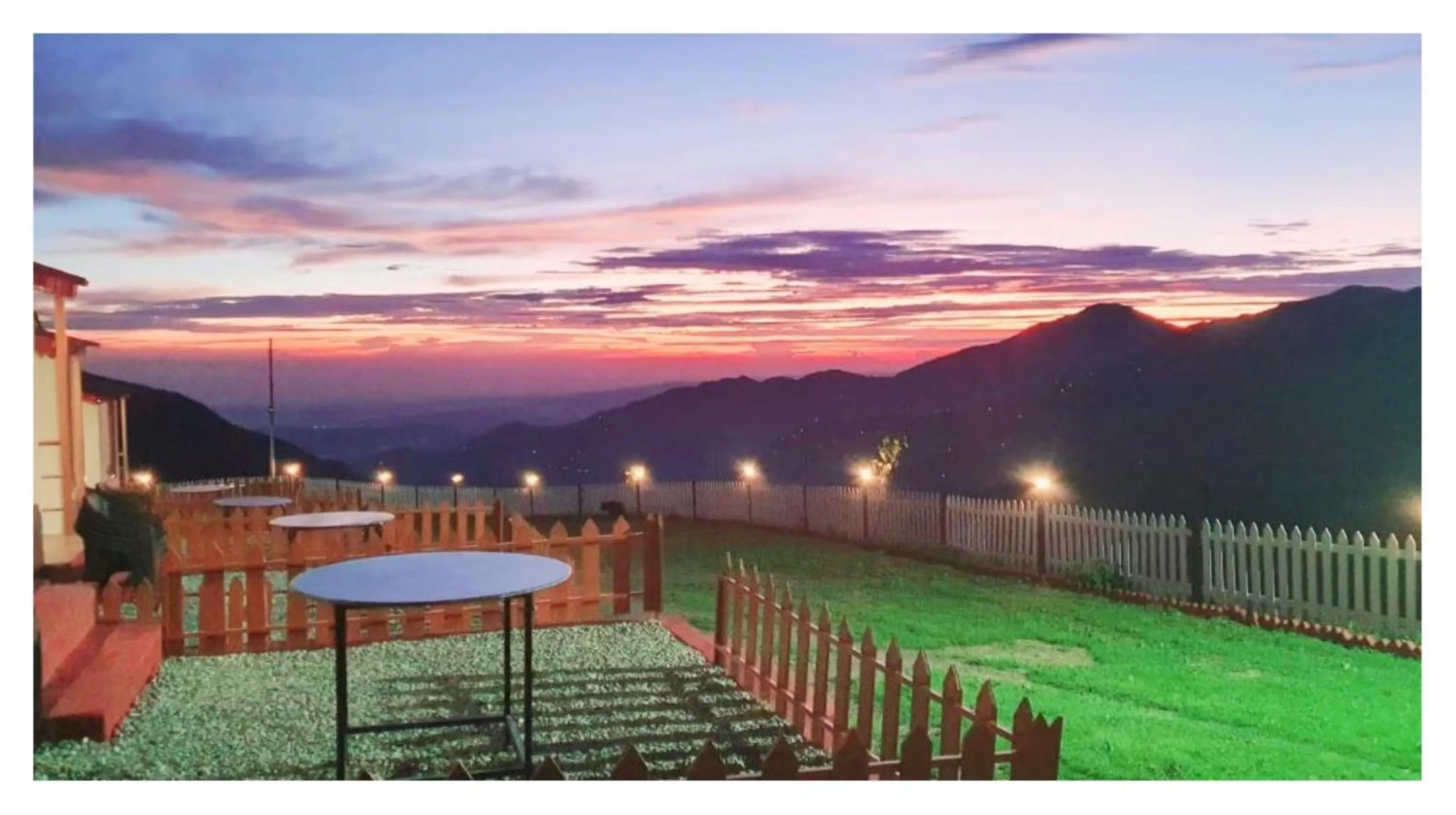 Mountain view in Hotel Hima-Aksh cottages In Sigri