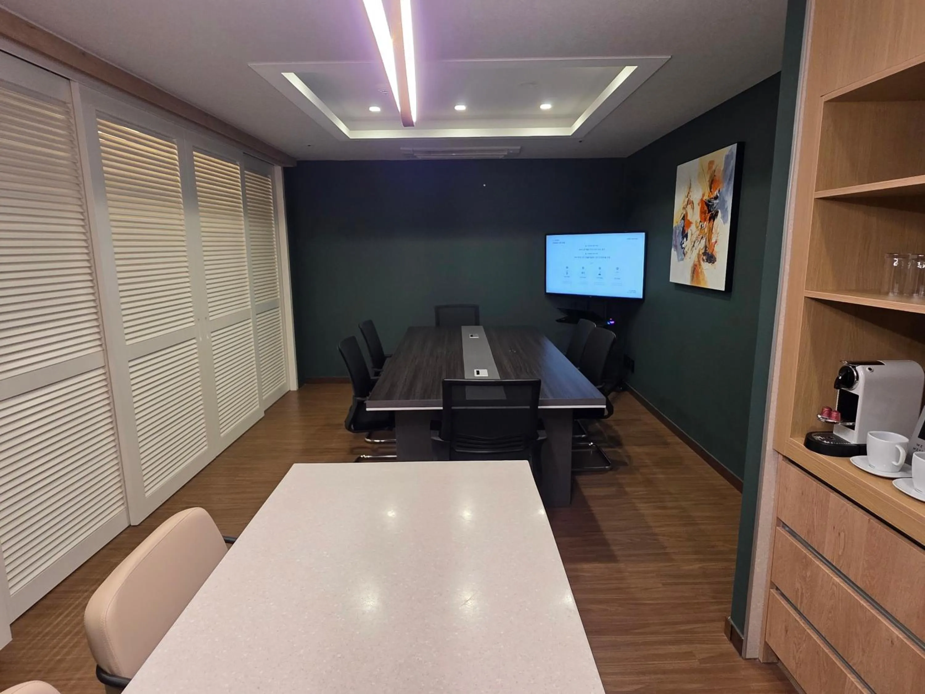 Felix by STX Hotel & Suite