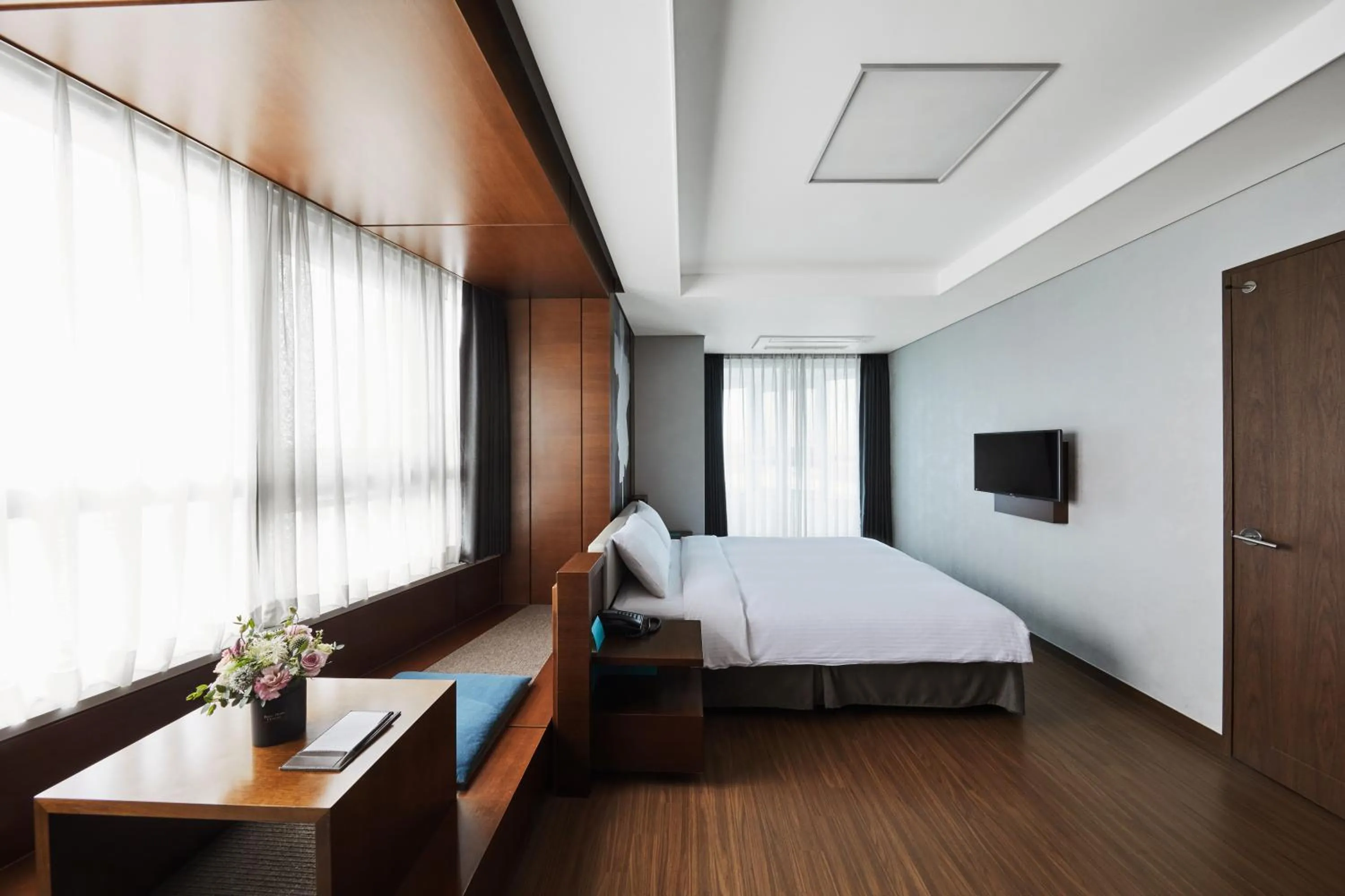 Bed in Felix by STX Hotel & Suite