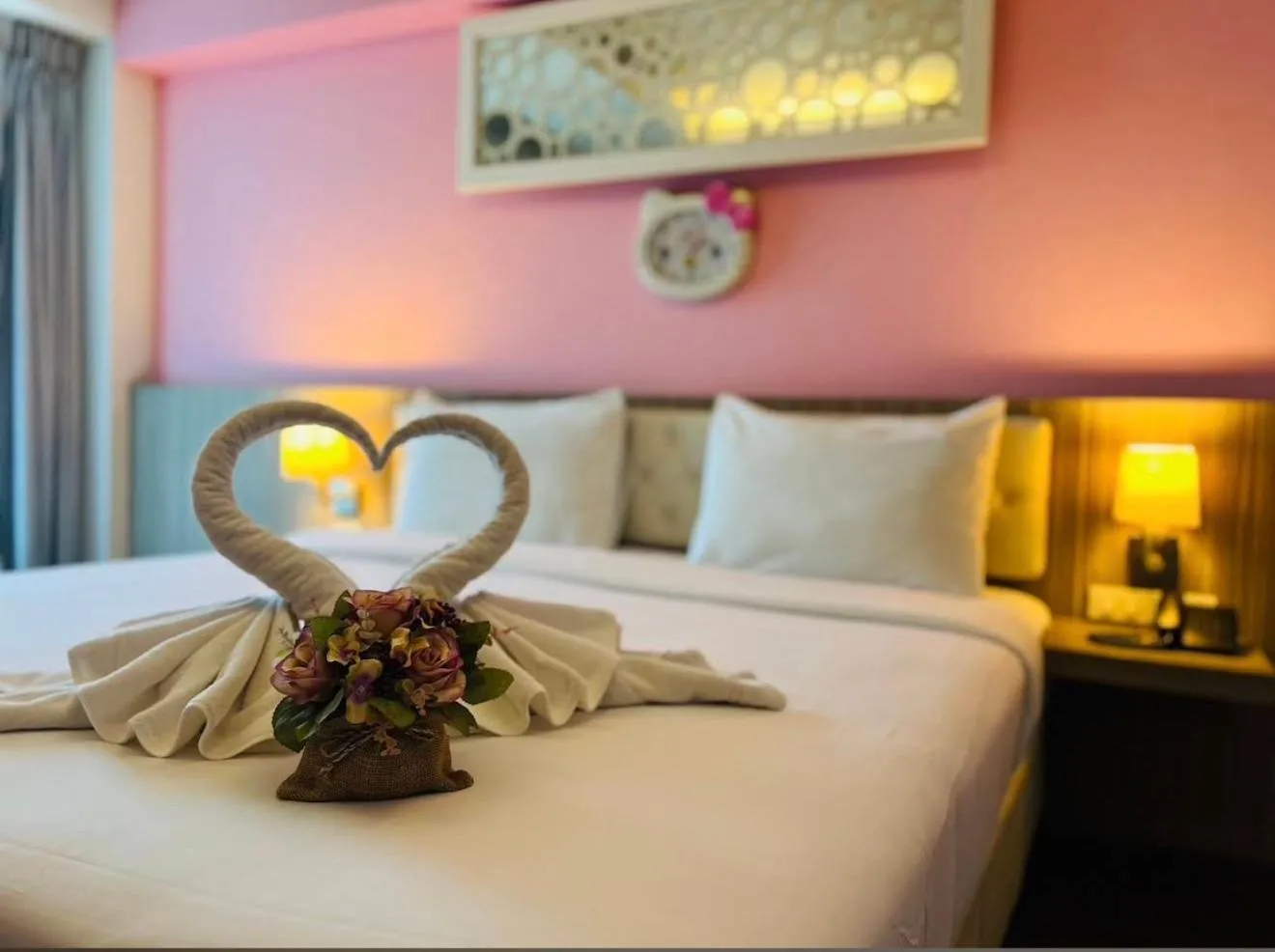 Bedroom, Bed in KANN Pattaya Hotel