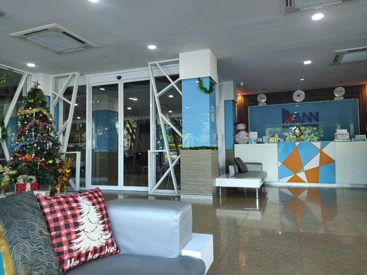 Lobby or reception in KANN Pattaya Hotel