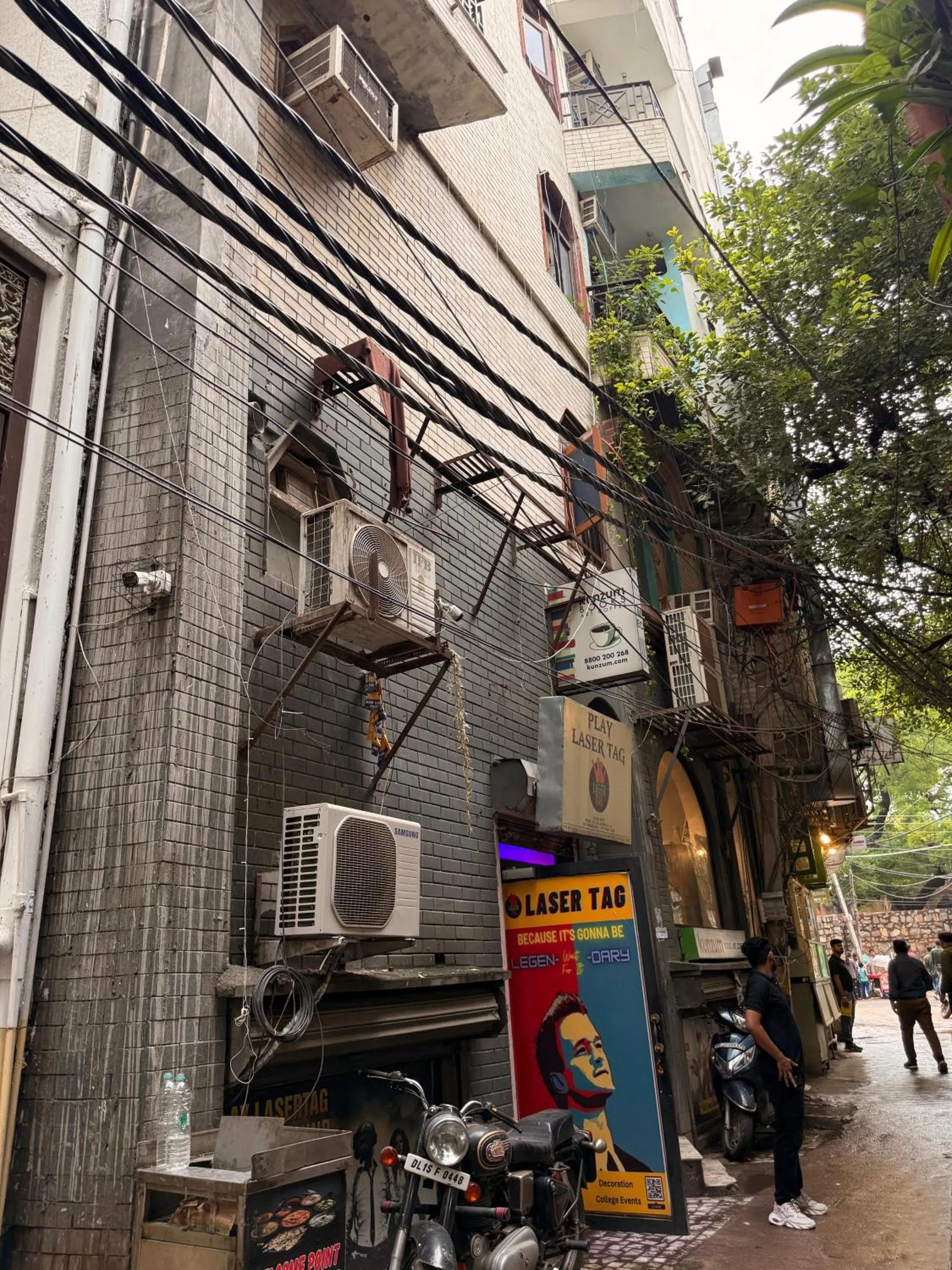 Property building in Hotel Hauz Khas Inn Near Hauz Khas Fort and Deer Park