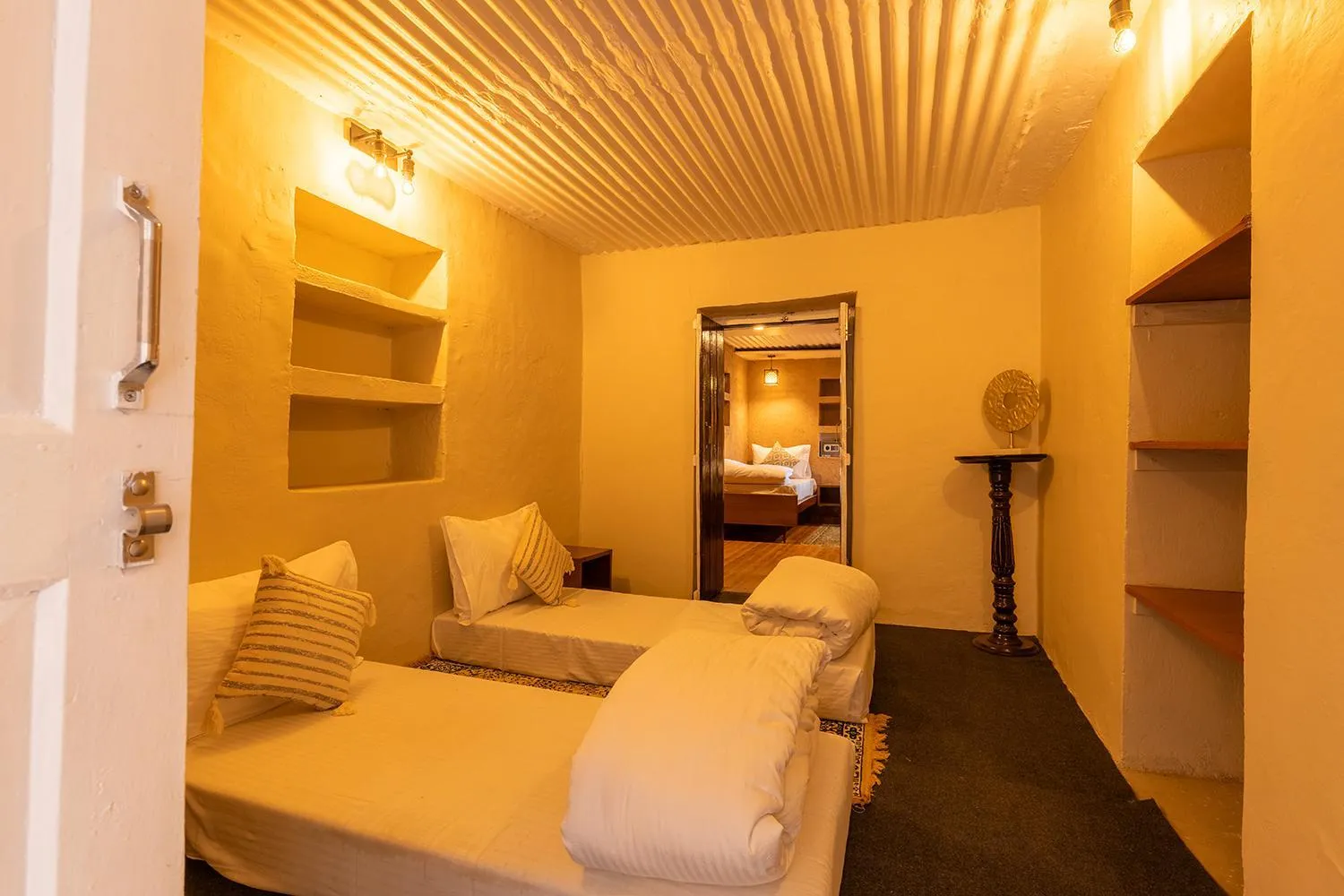 Bedroom, Bed in Maati Resort by The Lake Hill