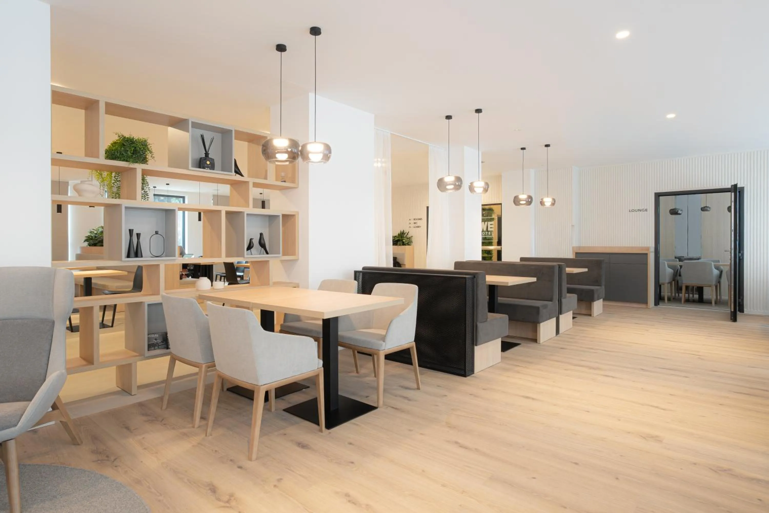 Restaurant/places to eat in WE Hotel EXPO Prague