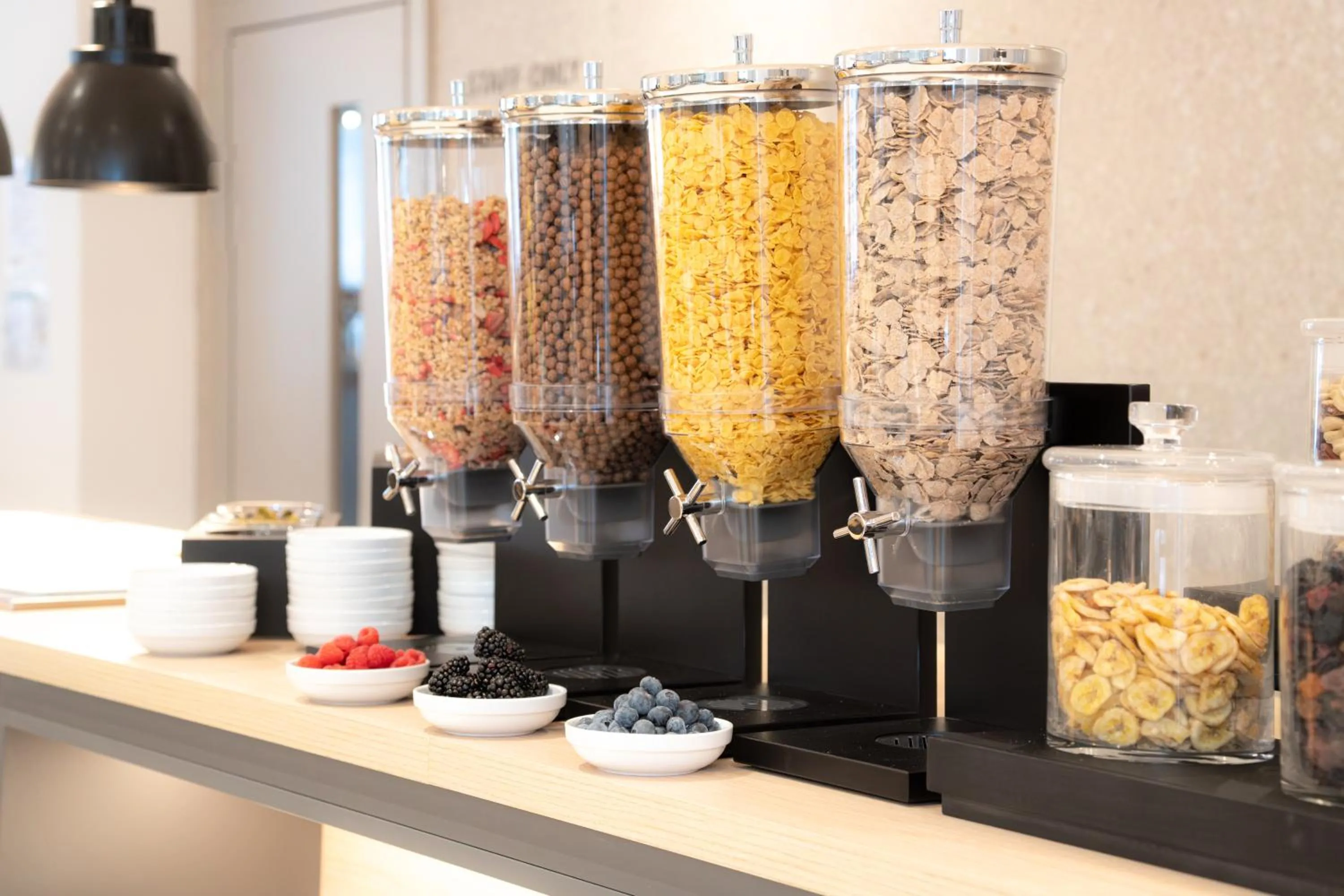 Restaurant/places to eat in WE Hotel EXPO Prague