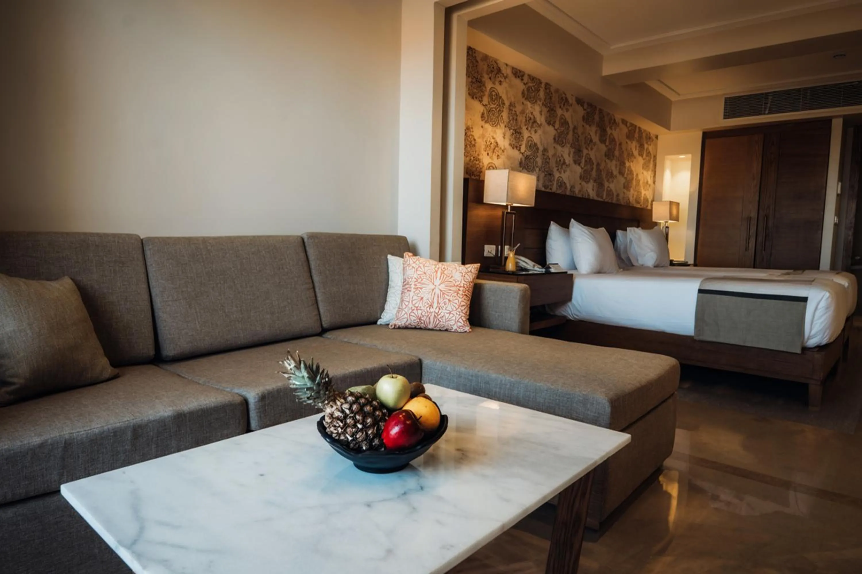 Twin Room with Lake View - single occupancy in Retac Abu Simbel Nefertari Hotel