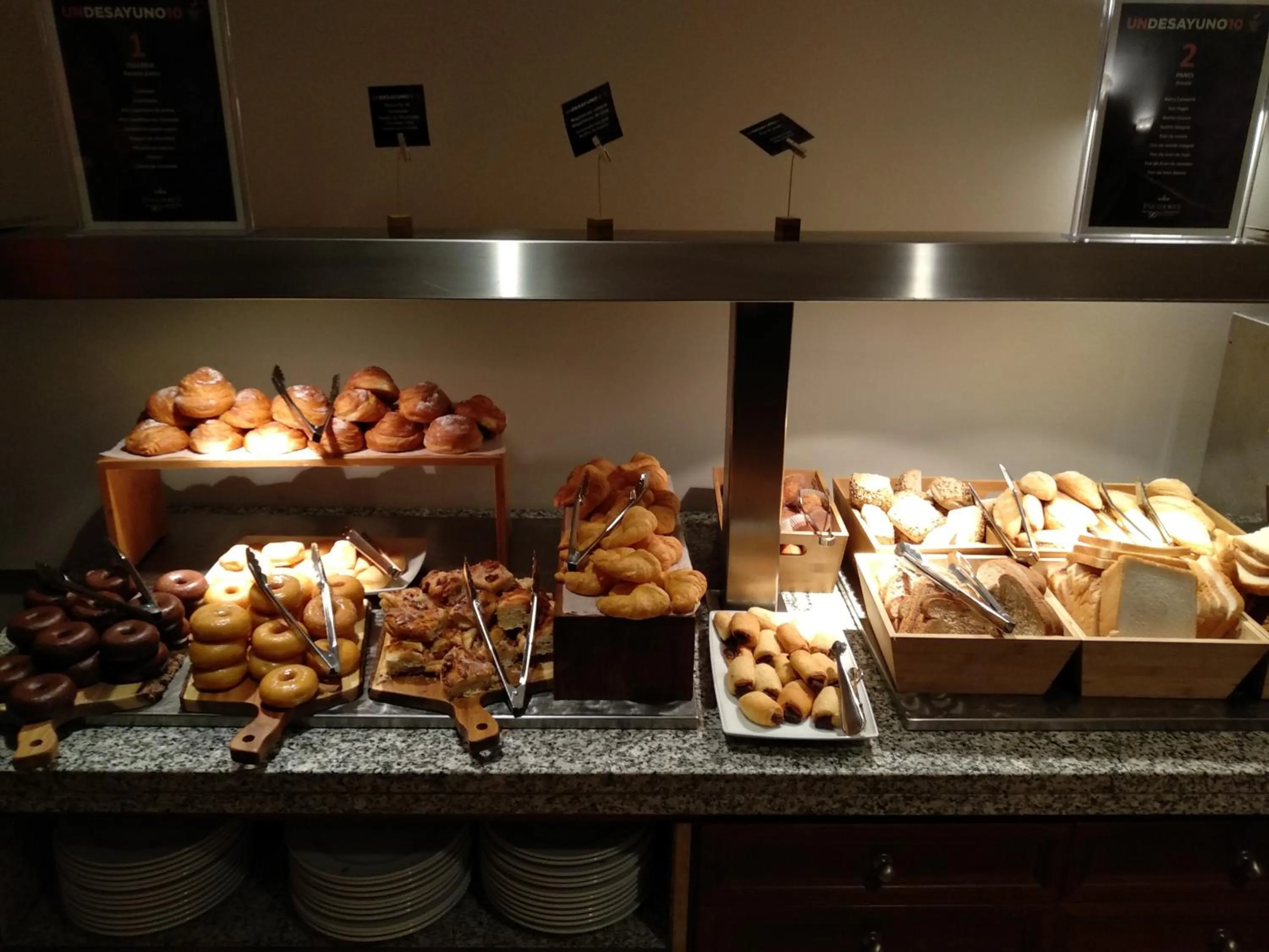 Breakfast in Parador de Artíes