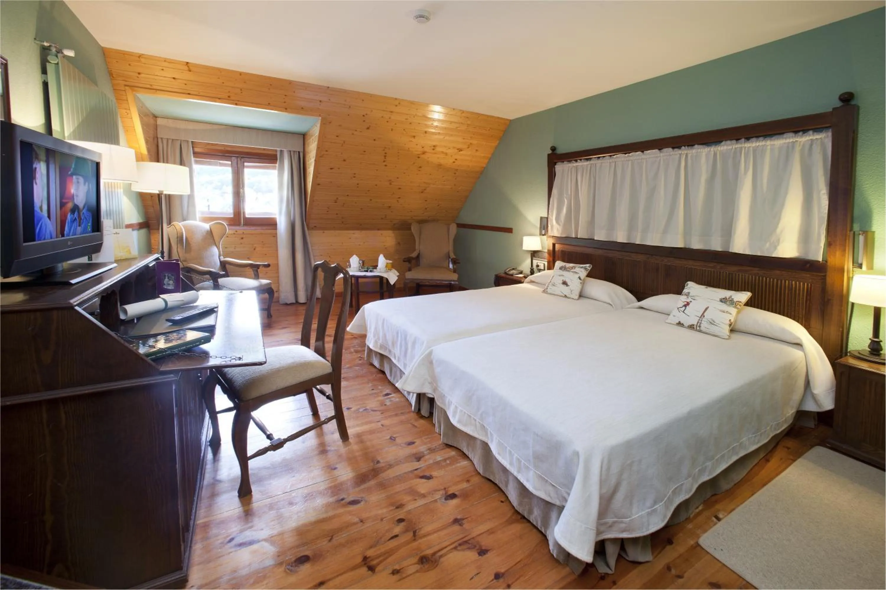 Bedroom, Bed in Parador de Artíes