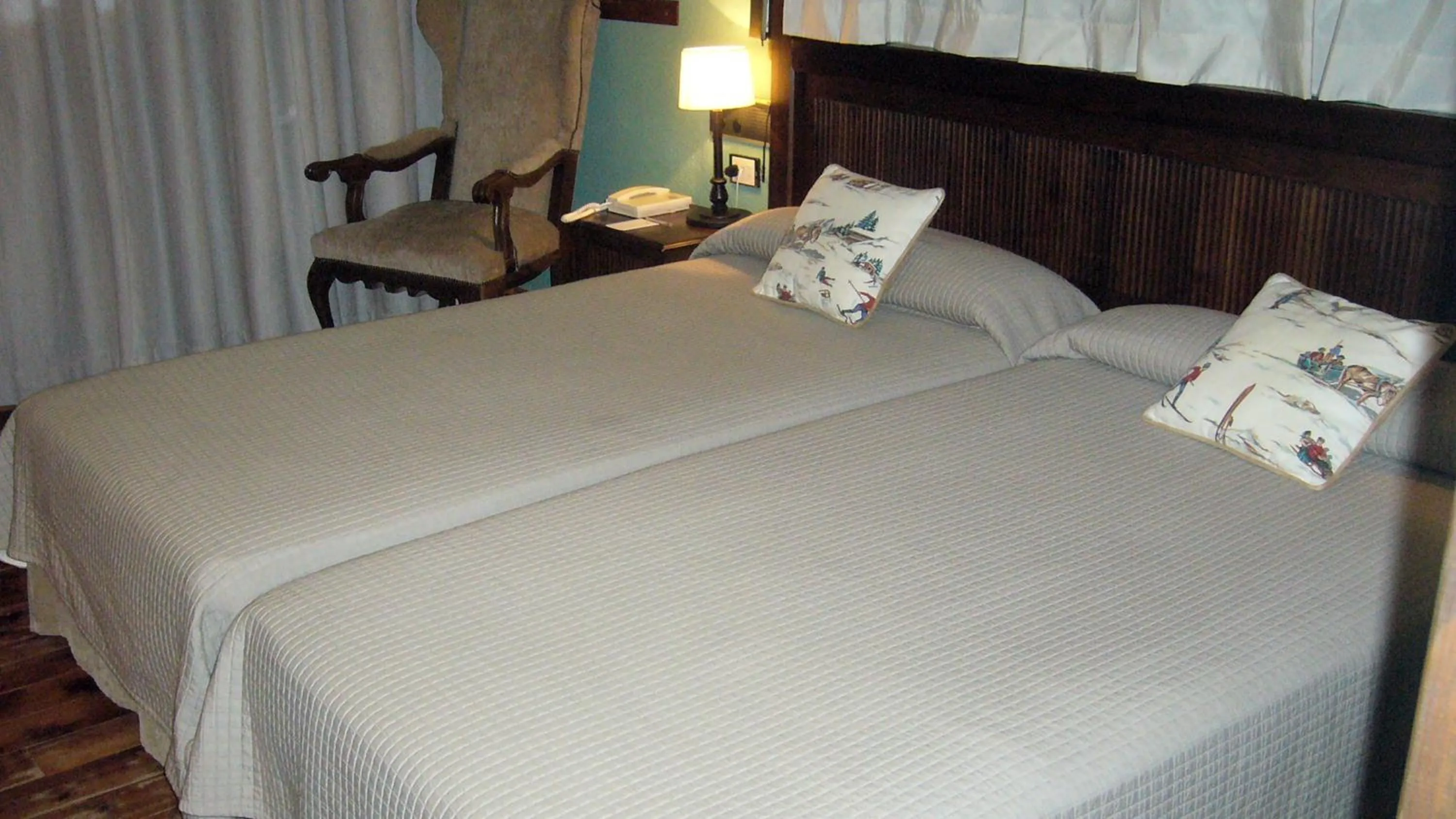 Bedroom, Bed in Parador de Artíes
