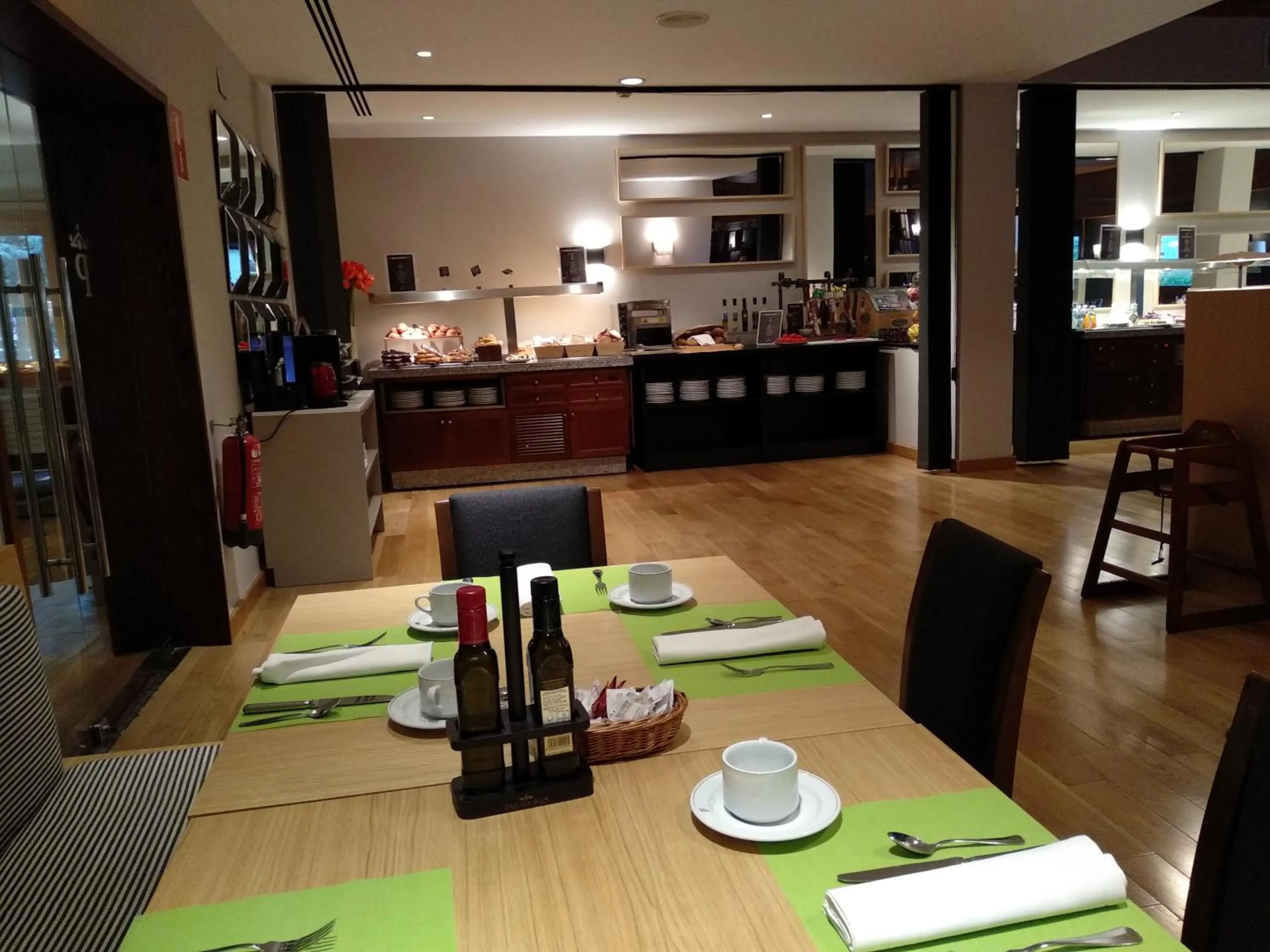 Breakfast in Parador de Artíes