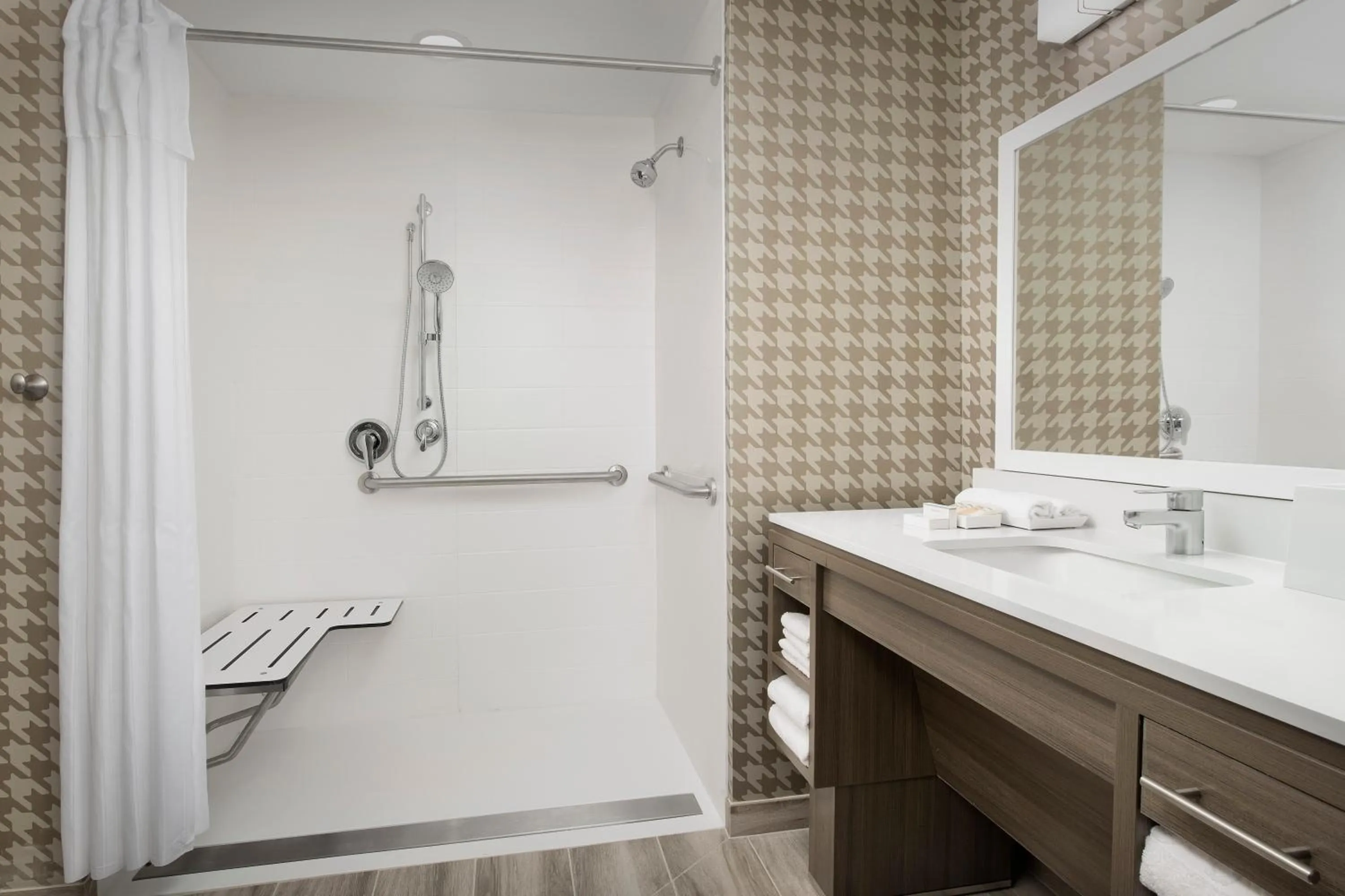 Shower in Home2 Suites By Hilton Weston Ft. Lauderdale