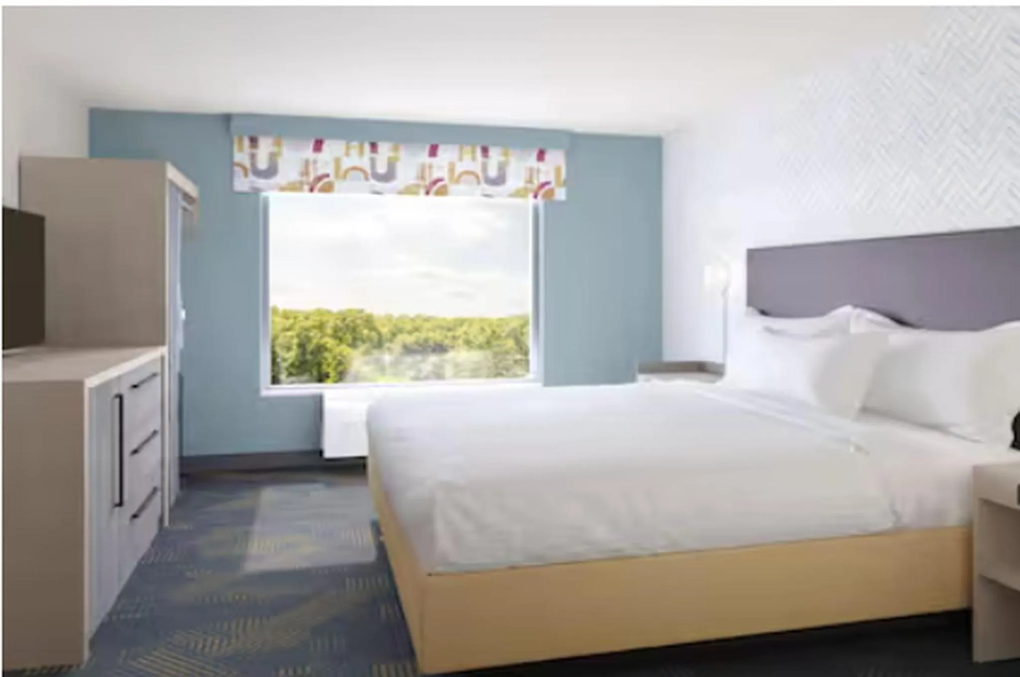 Bed in Home2 Suites By Hilton Weston Ft. Lauderdale