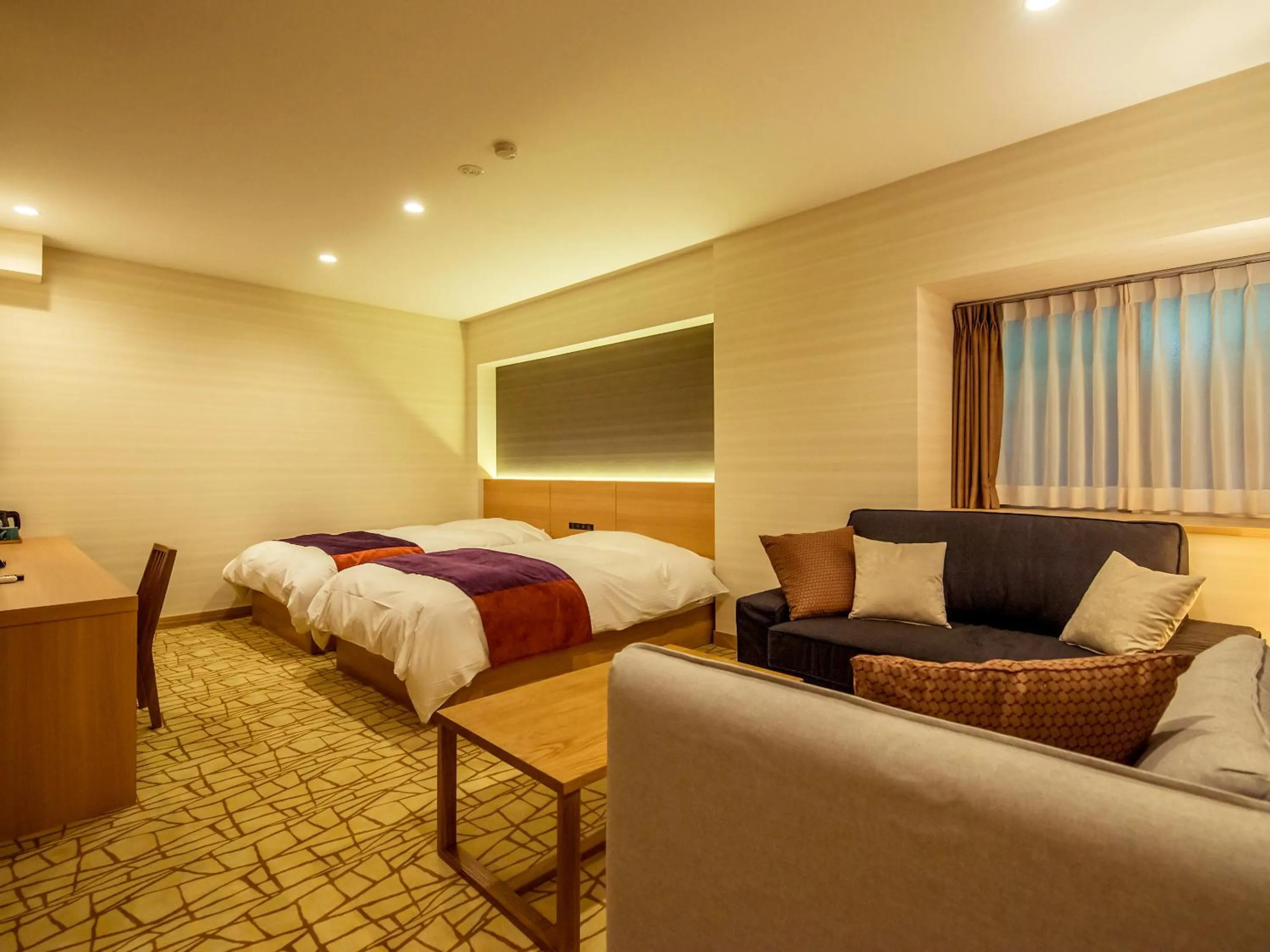 Photo of the whole room in TKP Lectore Hakone Gora