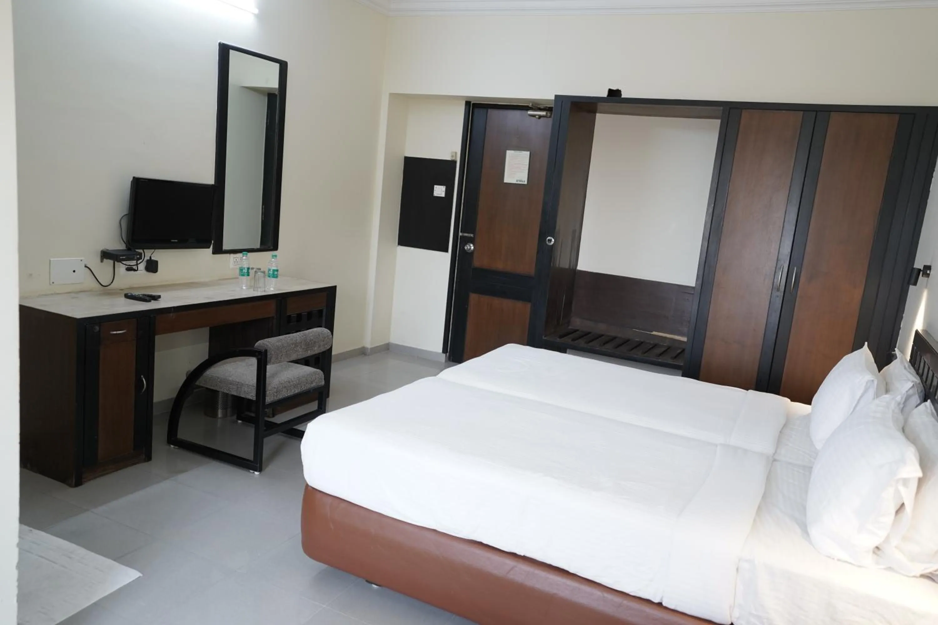 Bed in Hotel Metropolis