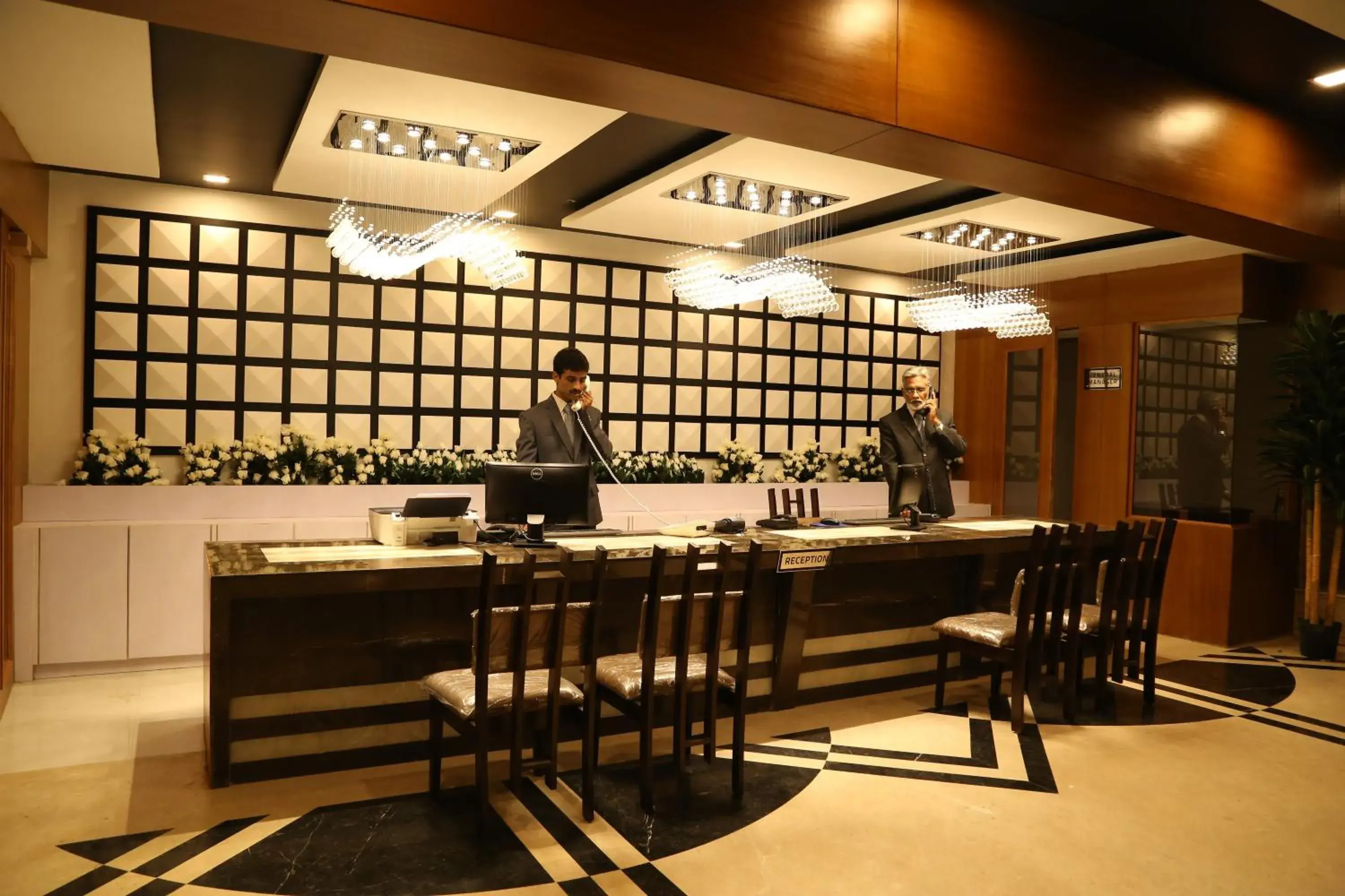 Lobby or reception in Hotel Metropolis Lobby or reception in Hotel Metropolis