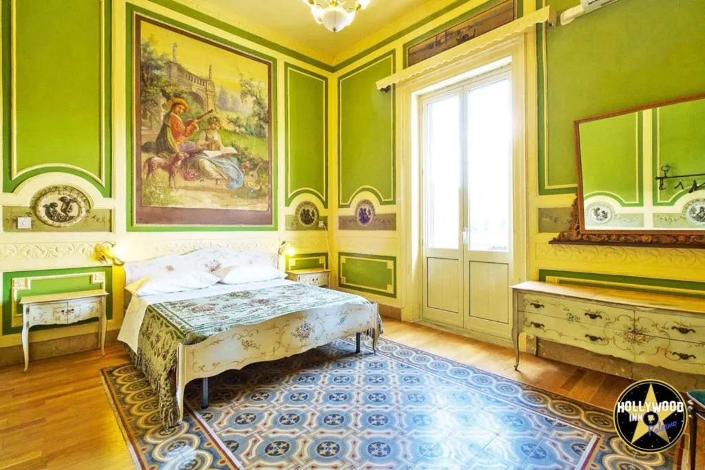 Bed in Hollywood Inn Palermo