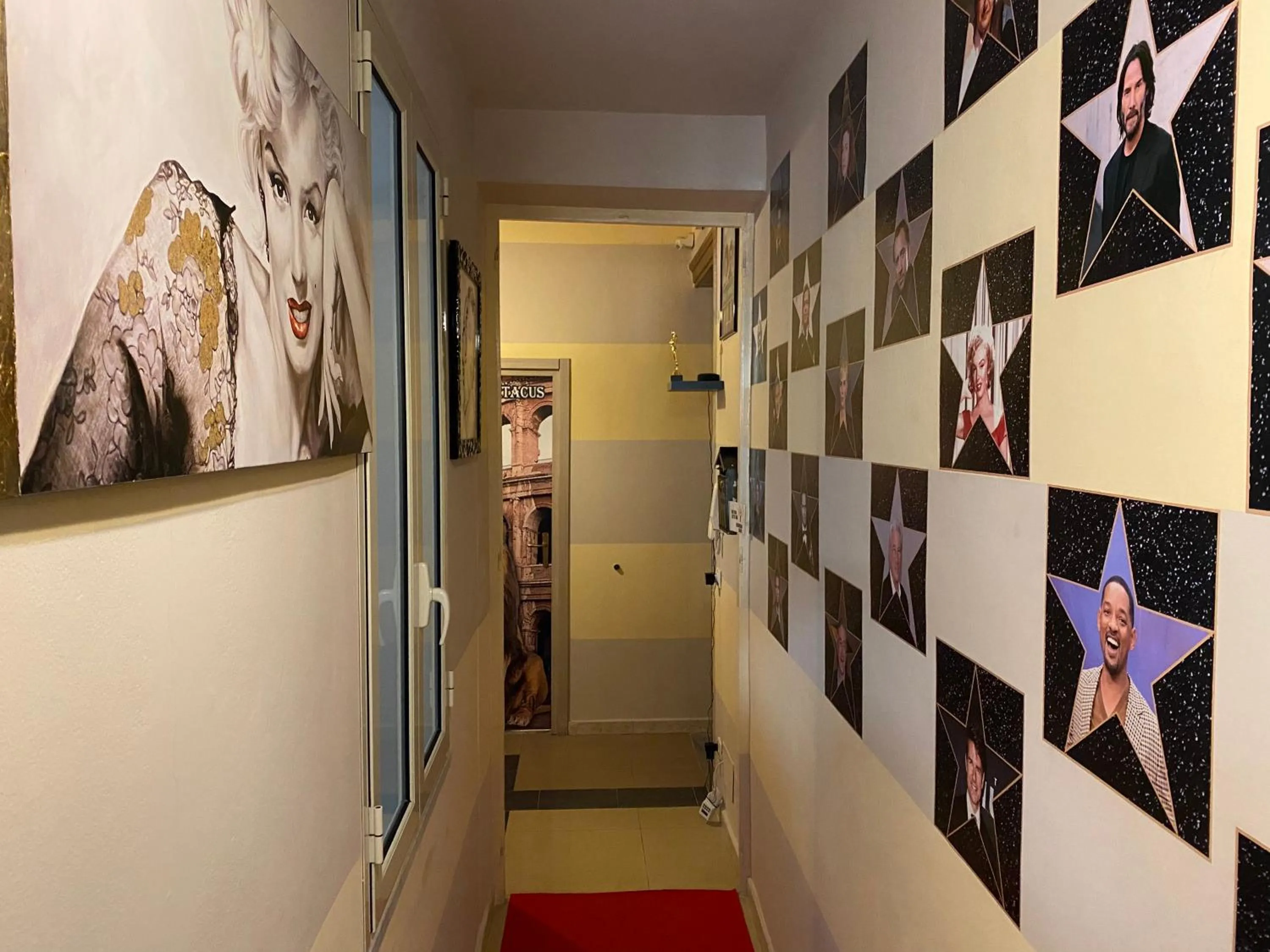 Hollywood Inn Palermo