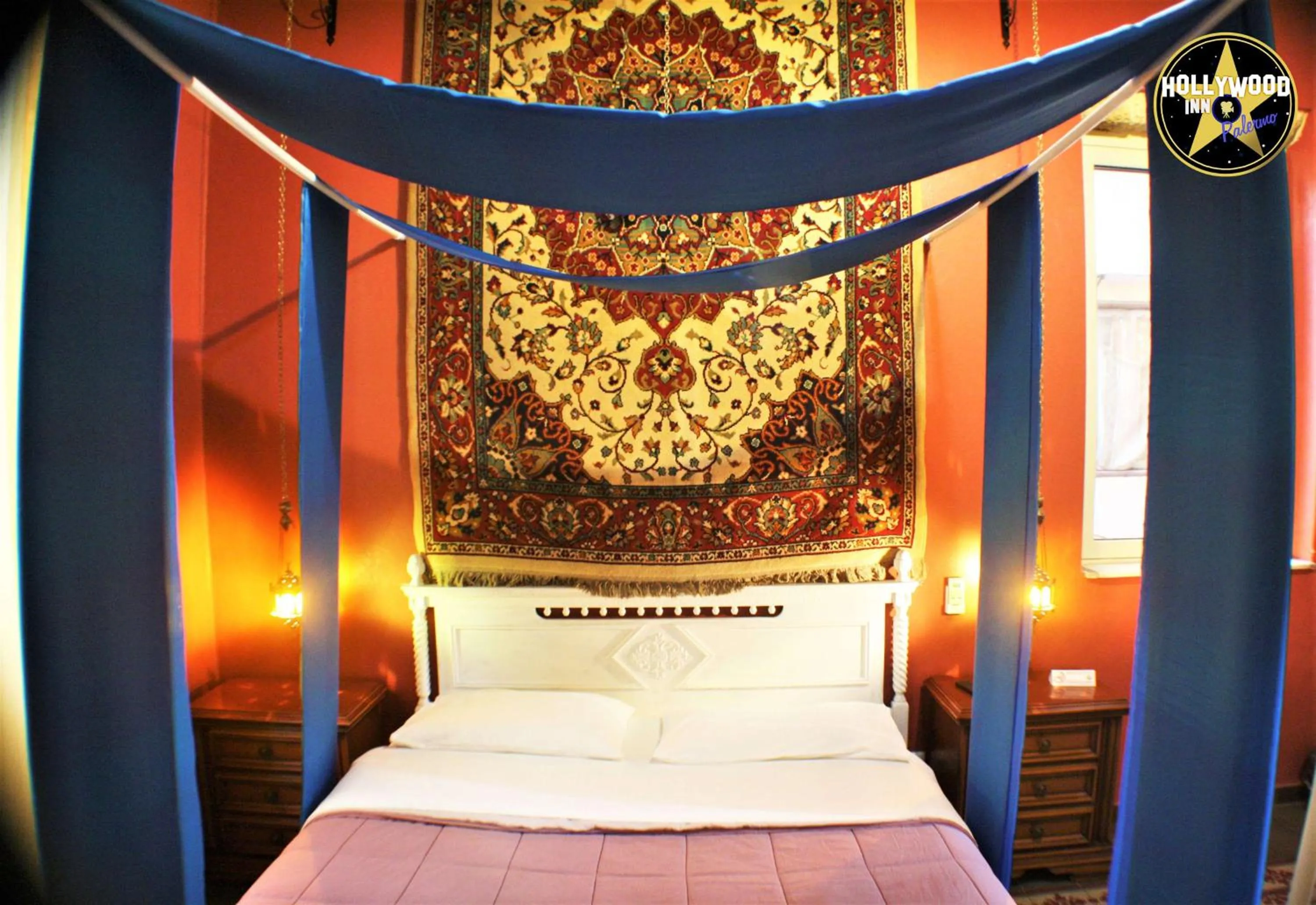 Bed in Hollywood Inn Palermo