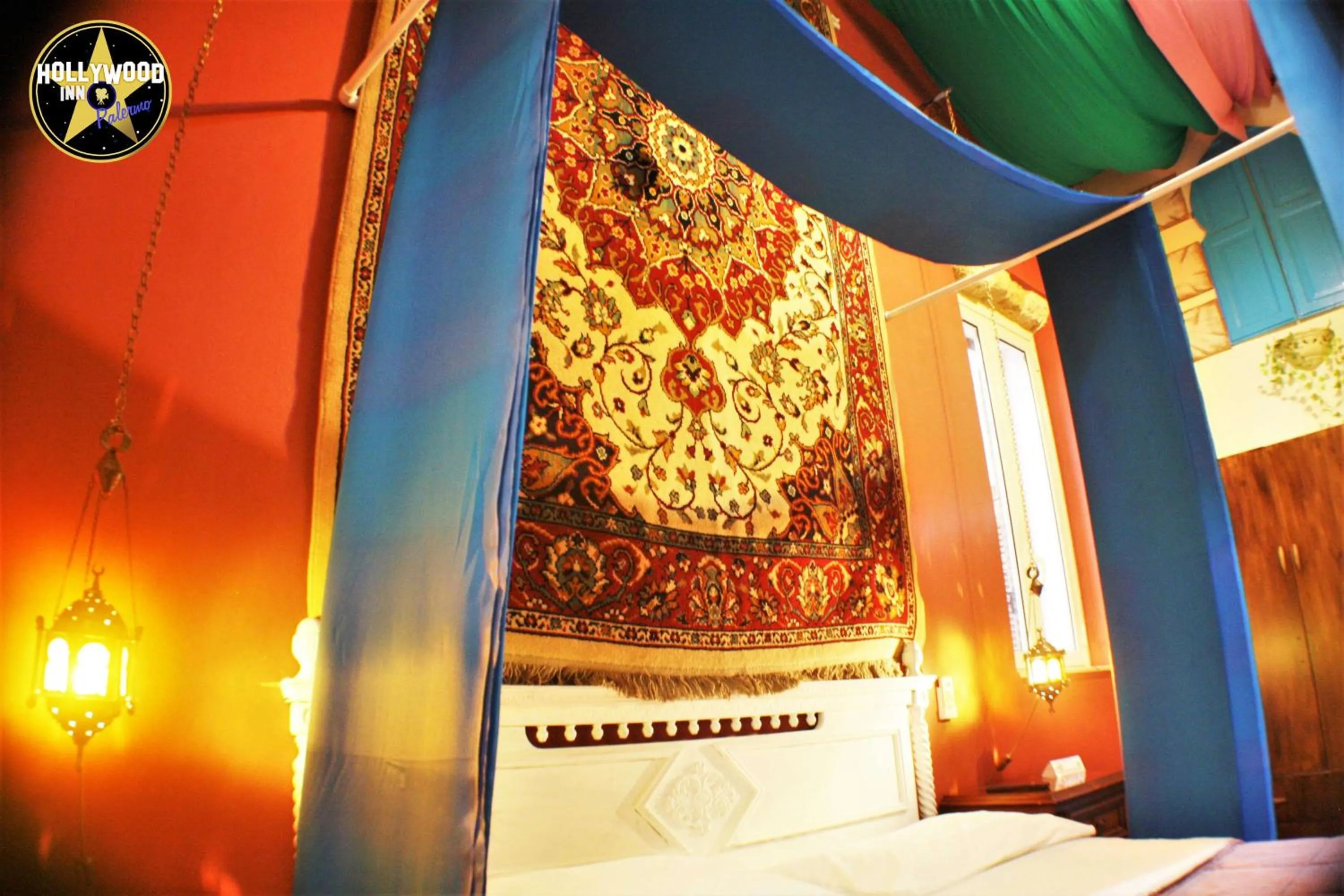 Bed in Hollywood Inn Palermo