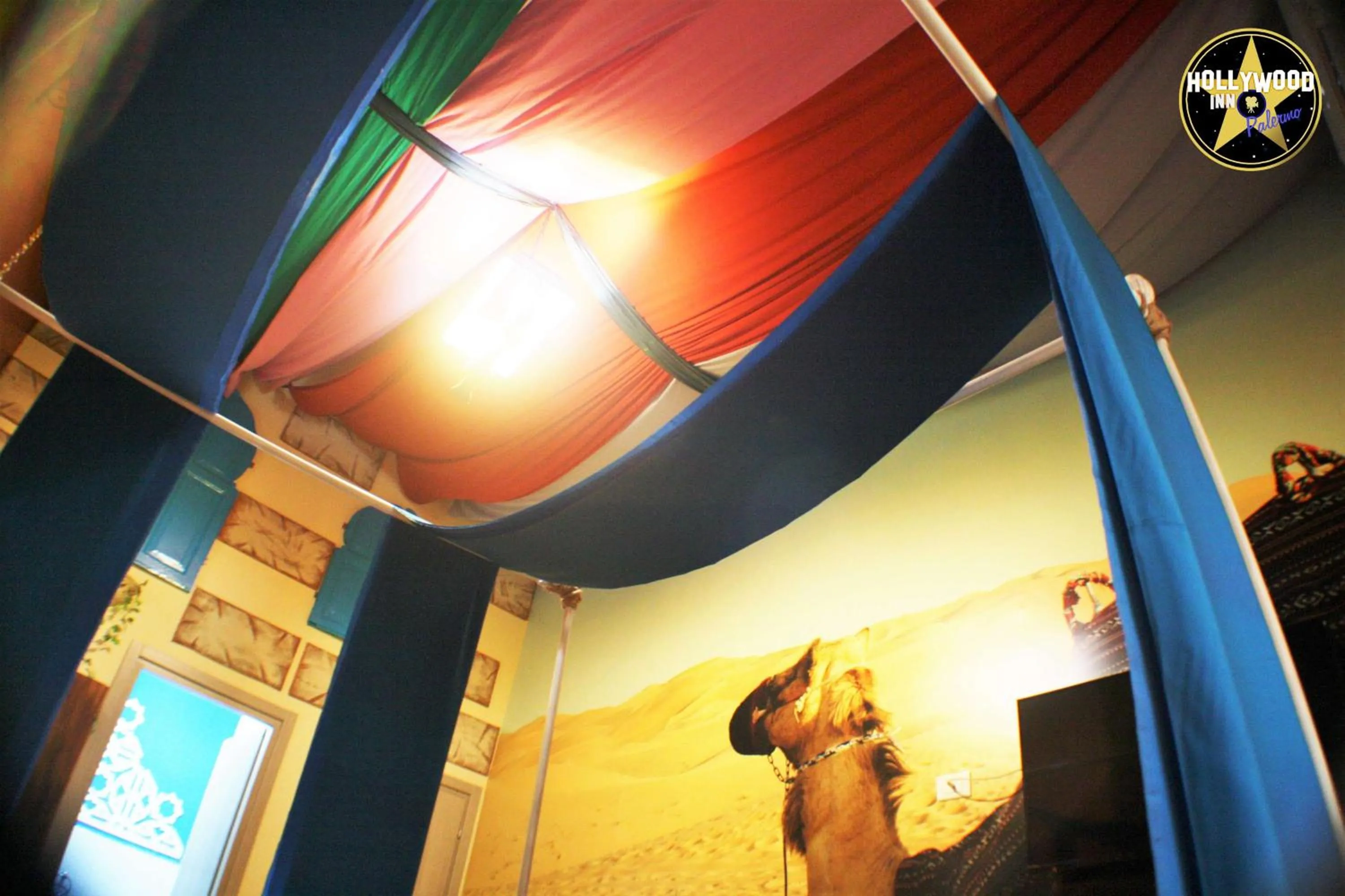bunk bed in Hollywood Inn Palermo