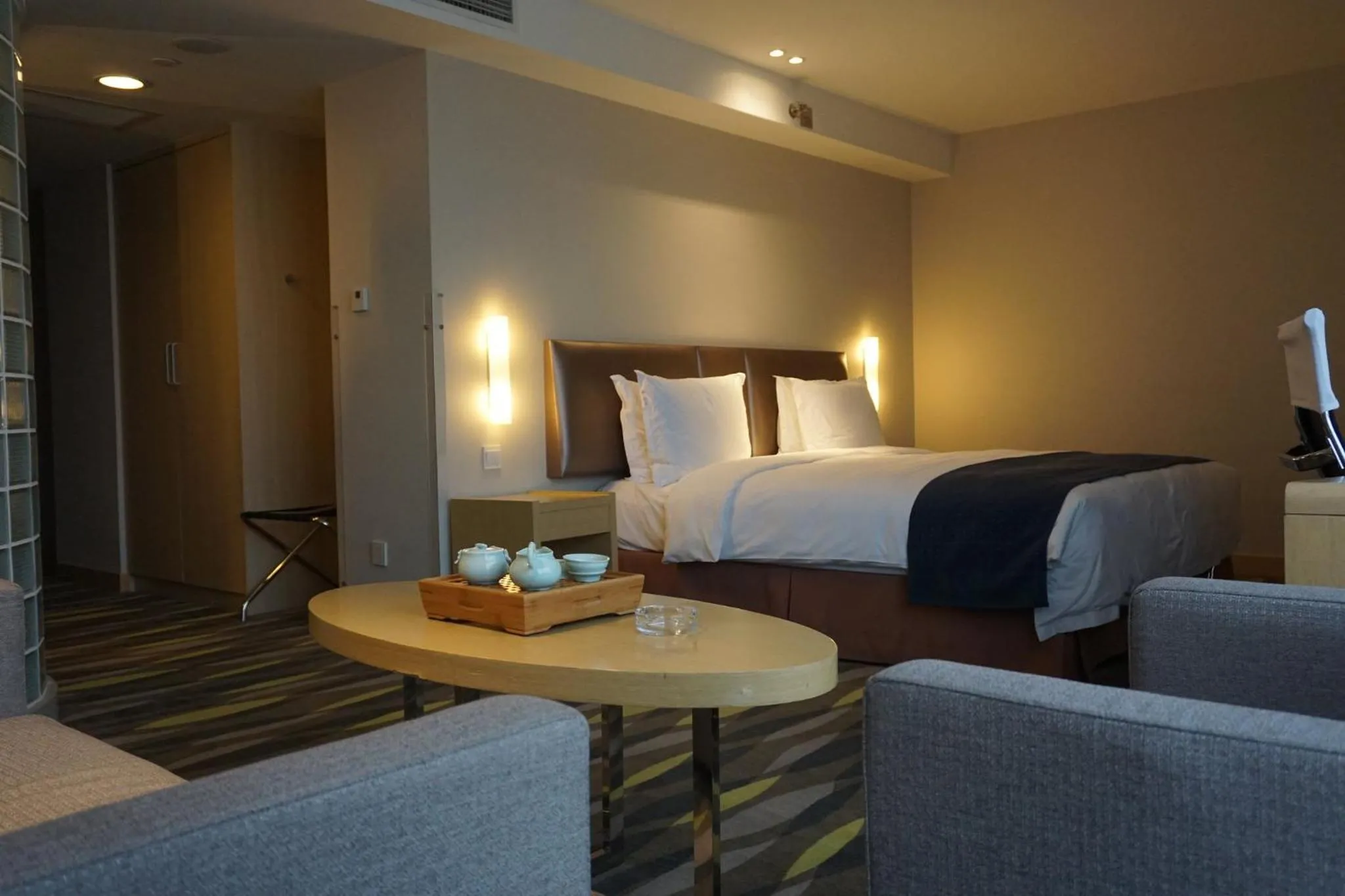 Photo of the whole room, Bed in Holiday Inn Express Changzhou Lanling by IHG