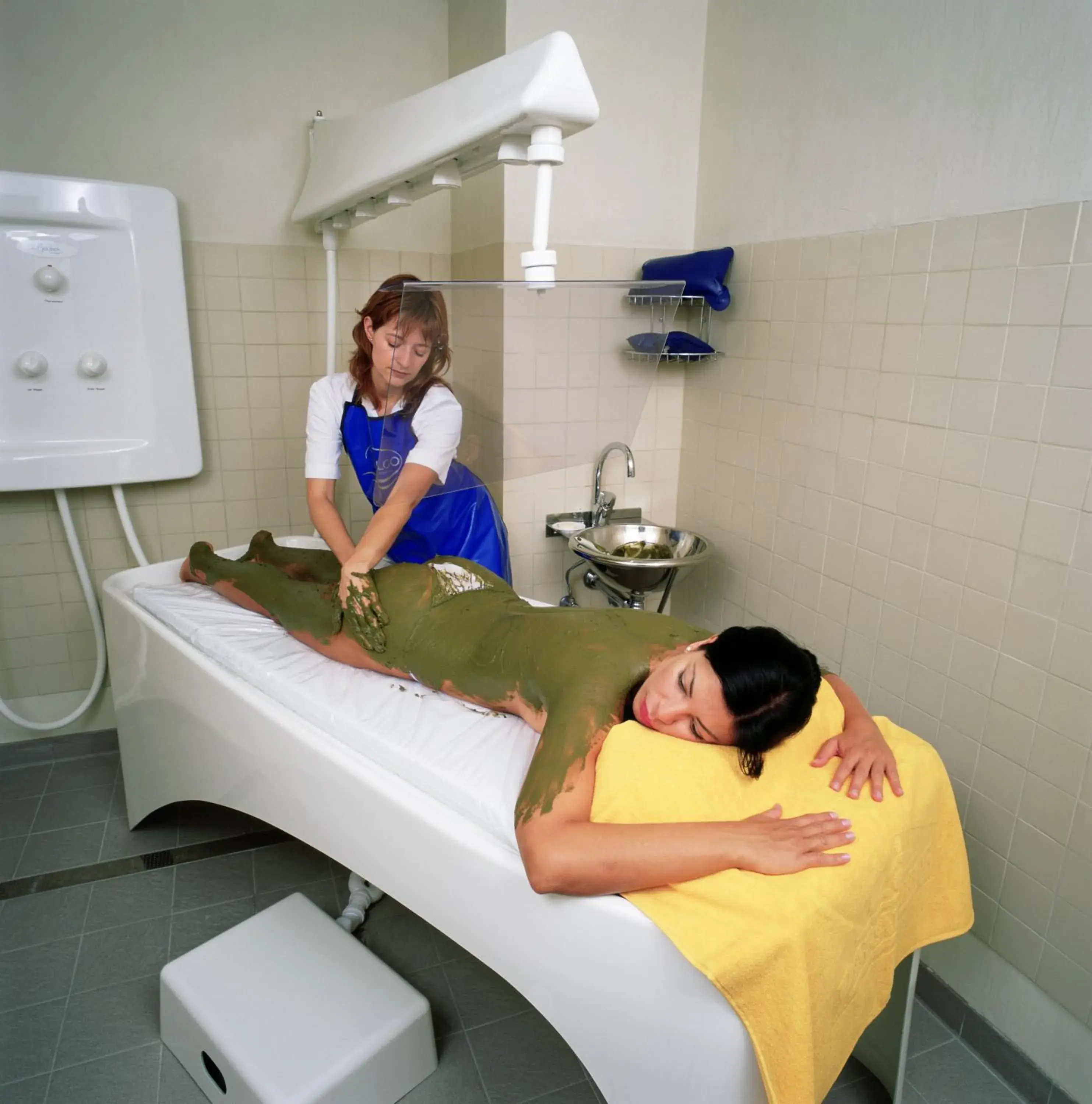 Spa and wellness centre/facilities in Parador de Vielha Spa and wellness centre/facilities in Parador de Vielha