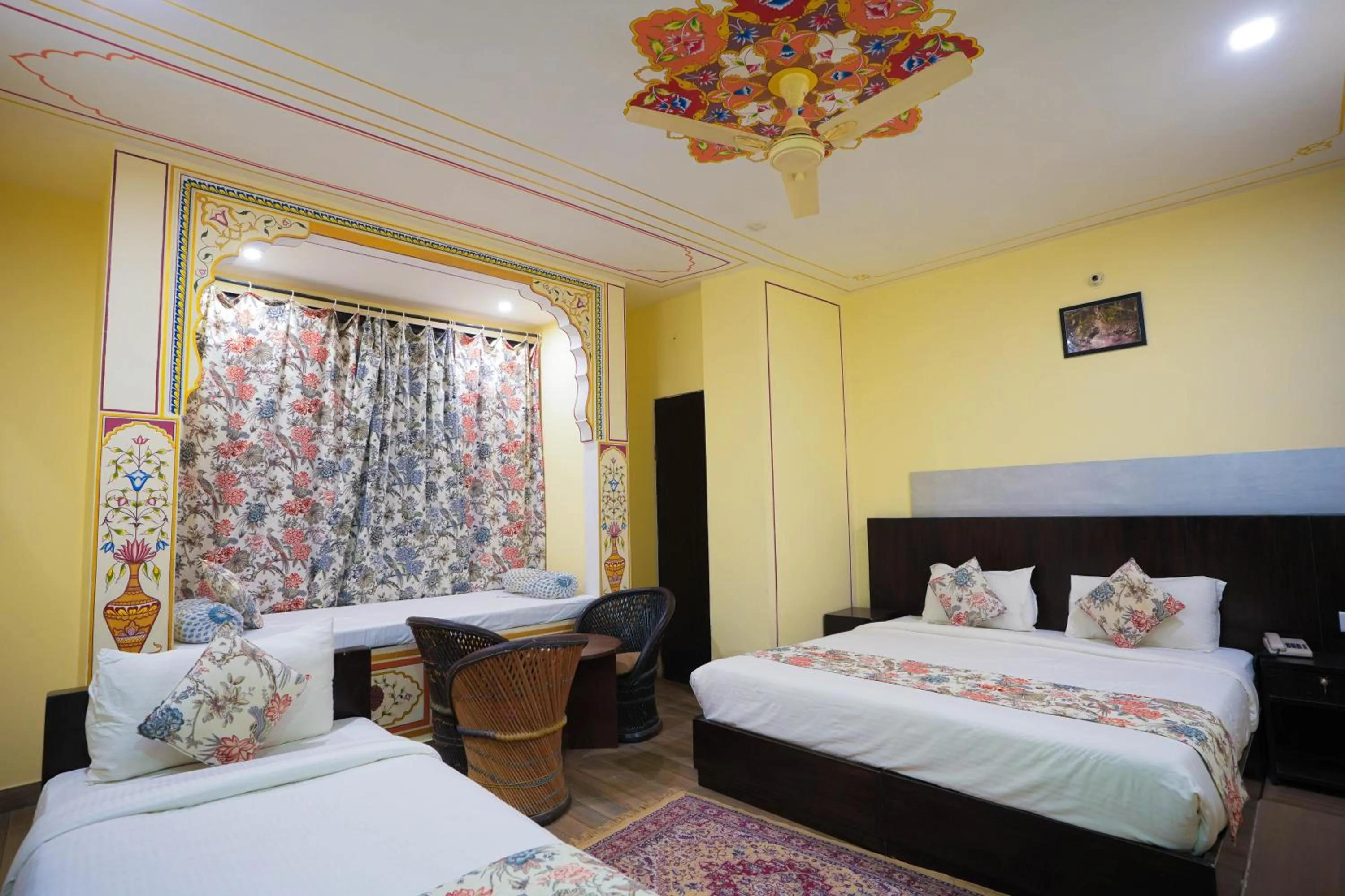 Bed in Rajputana Heritage