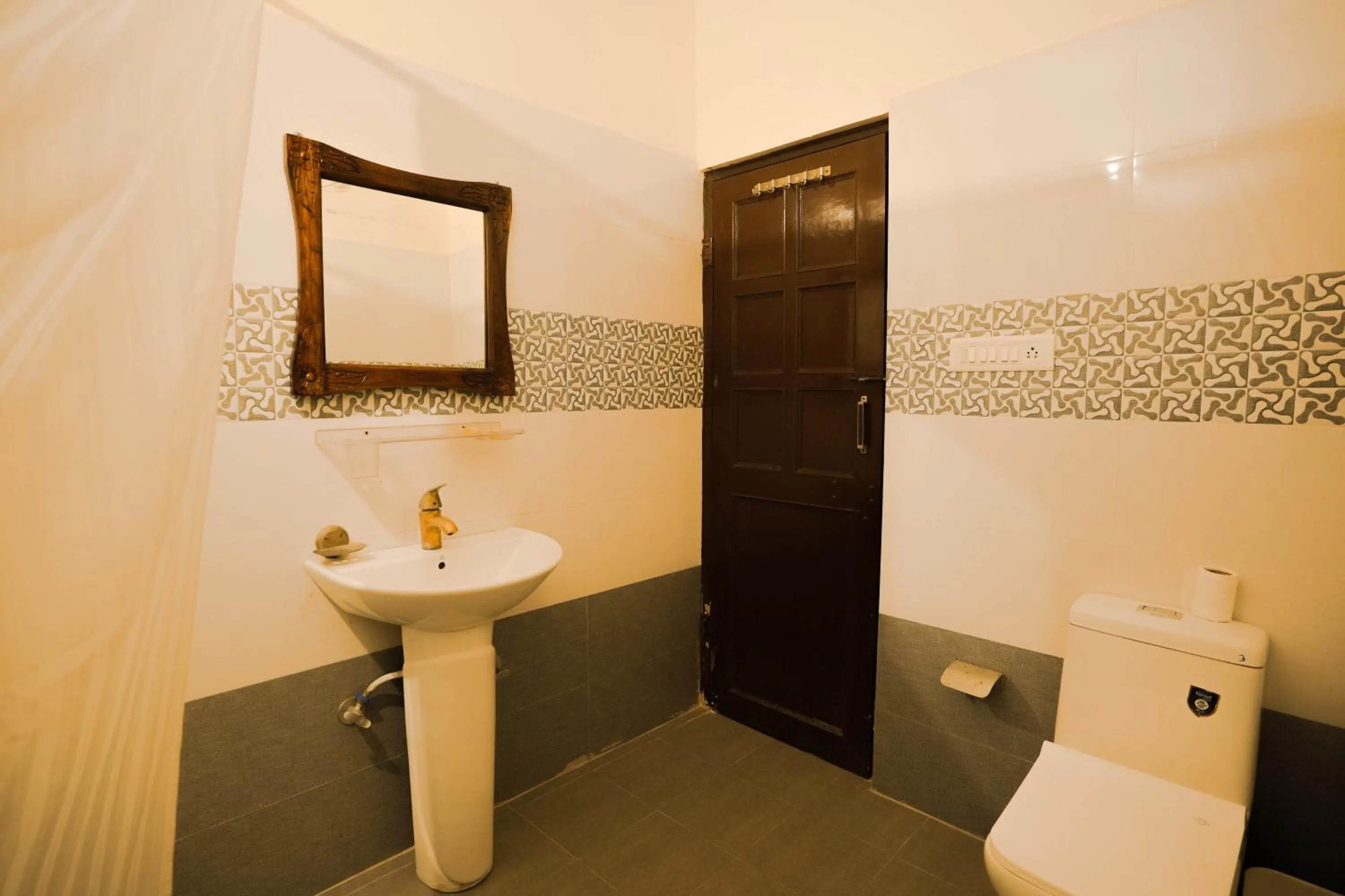 Bathroom in Rajputana Heritage