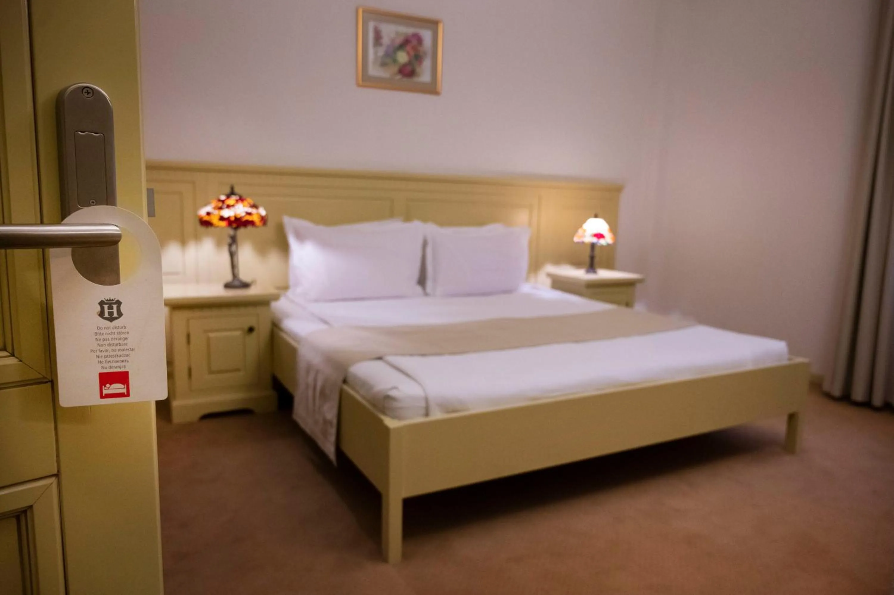 Bed in Hotel Bohemia