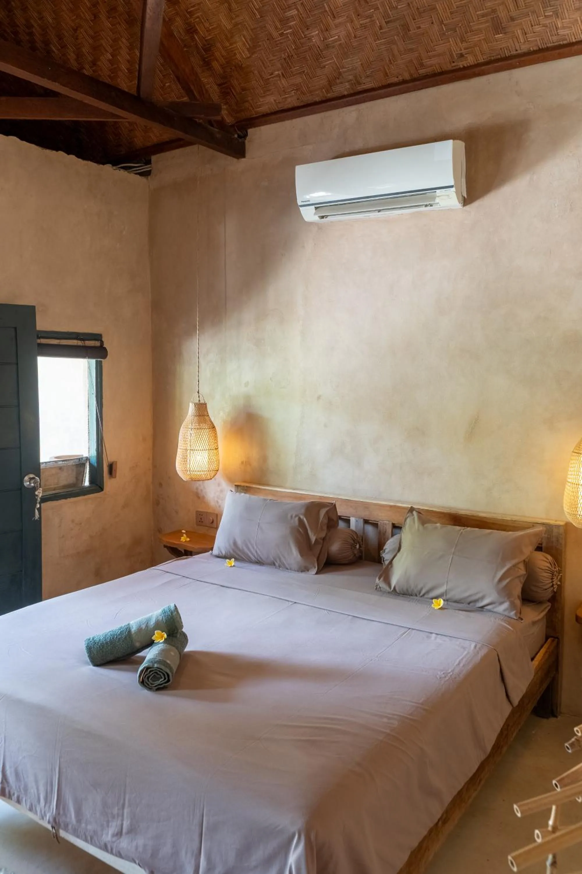 Double Room with Pool View - single occupancy in The House of The Rising Tide Boutique Hotel