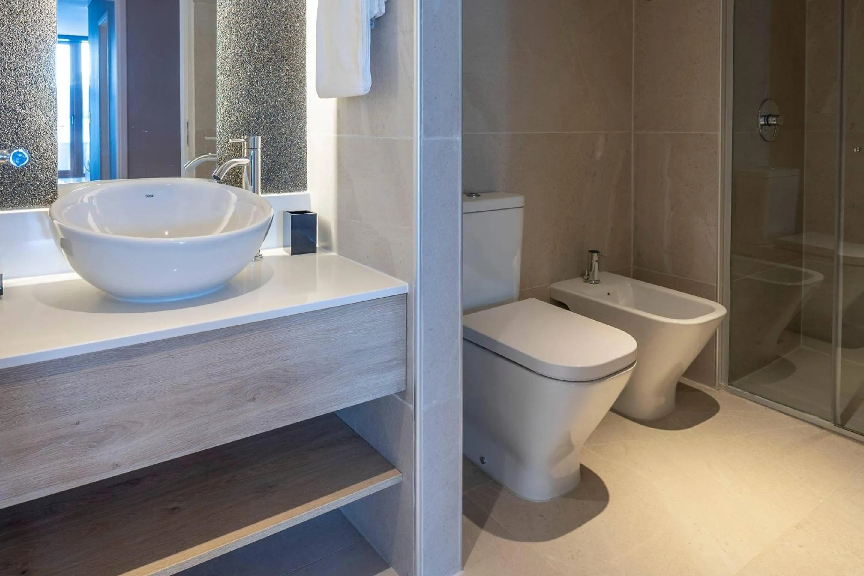 Bedroom in Radisson Blu Bariloche