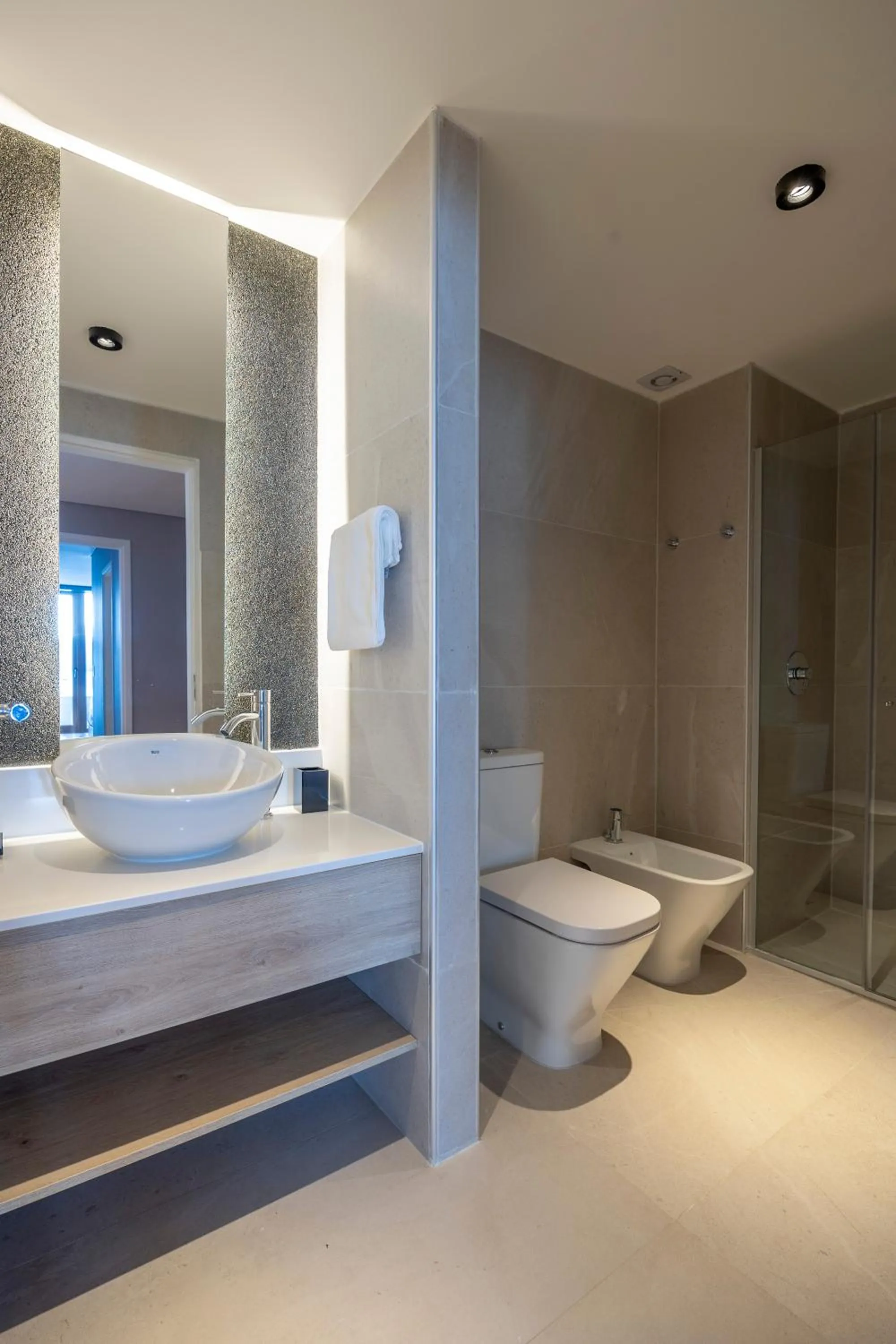 Toilet in Radisson Blu Bariloche