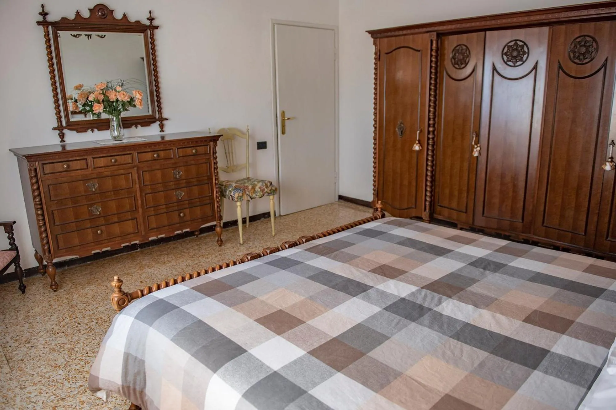 Bed in Cav Costa degli Etruschi