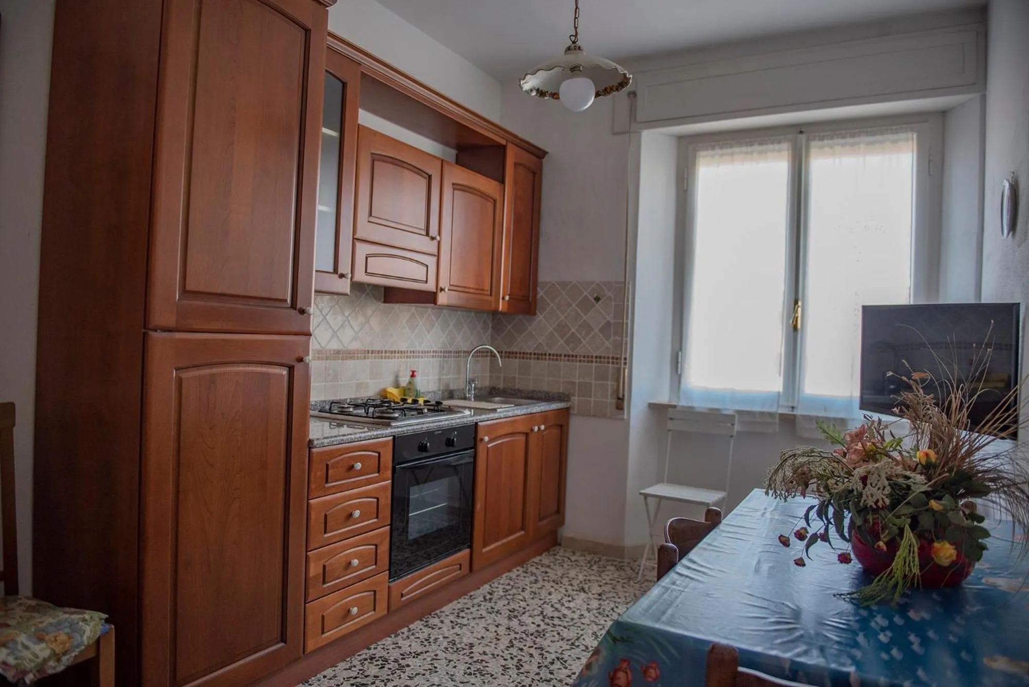 Kitchen or kitchenette in Cav Costa degli Etruschi