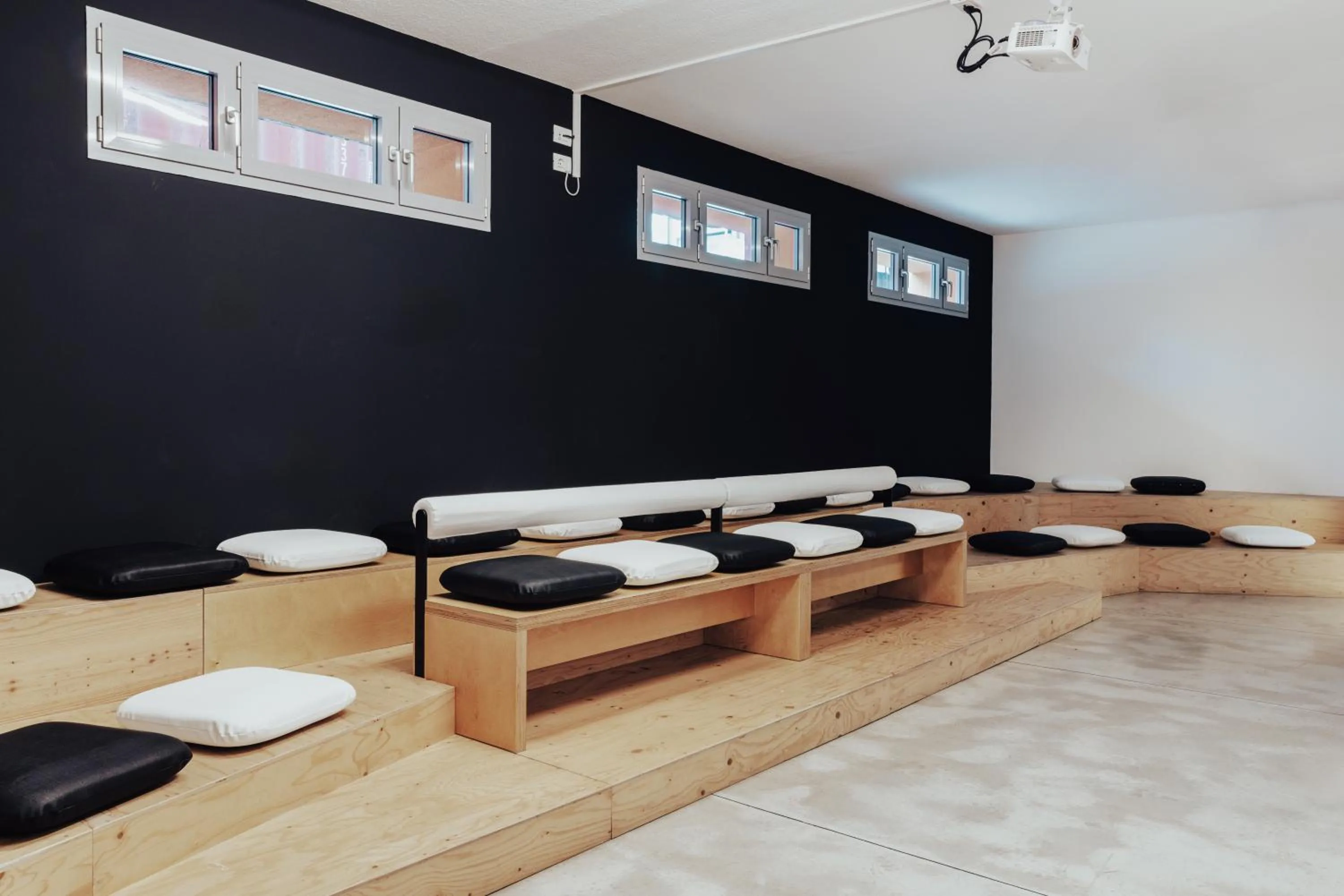 Lounge or bar in Combo Bologna