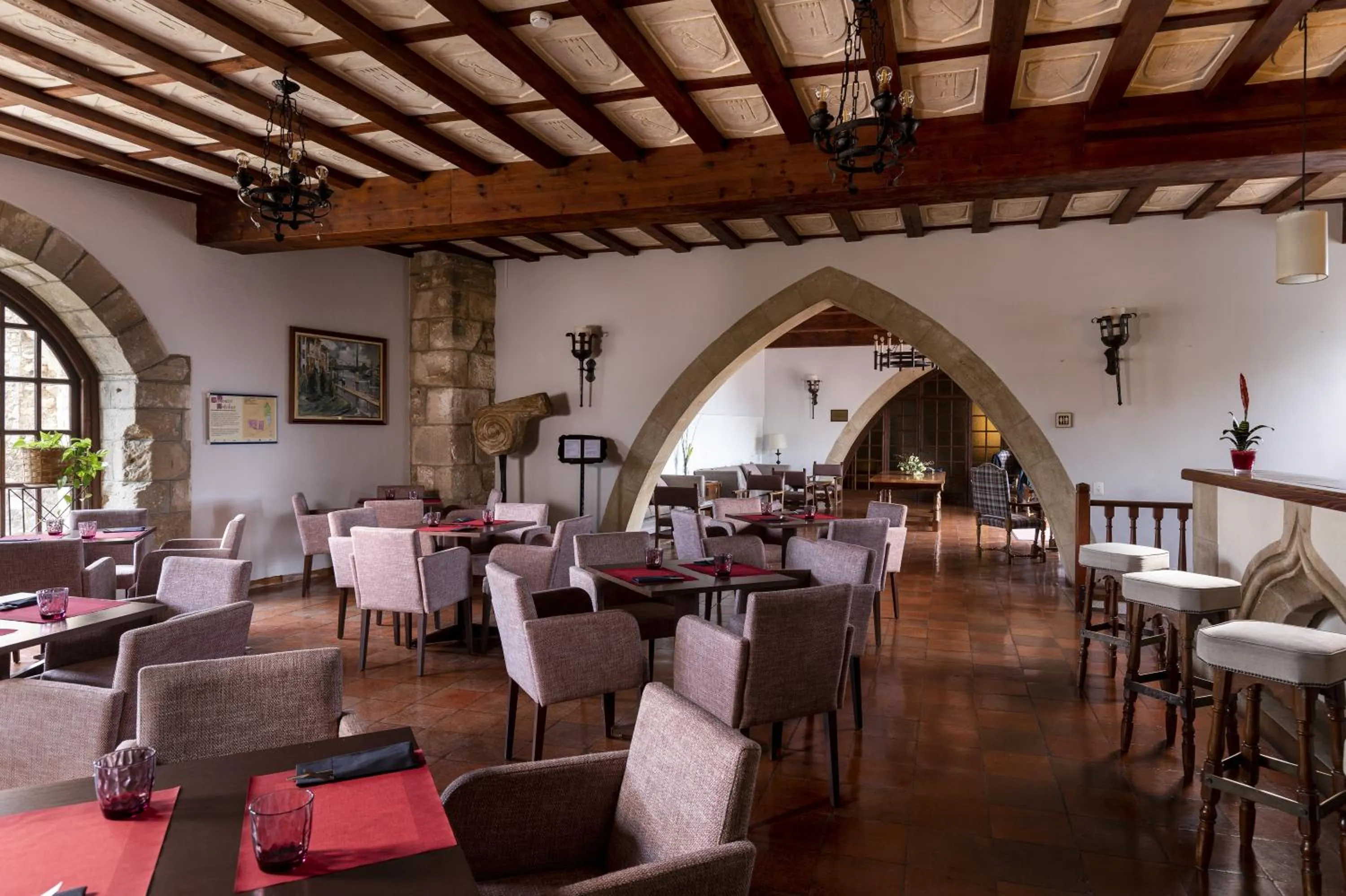 Lounge or bar in Parador de Tortosa