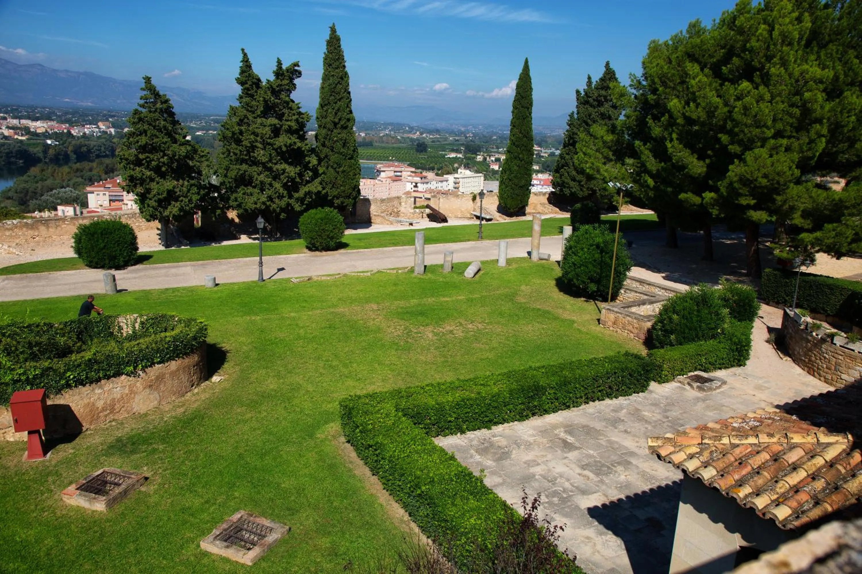 Garden in Parador de Tortosa