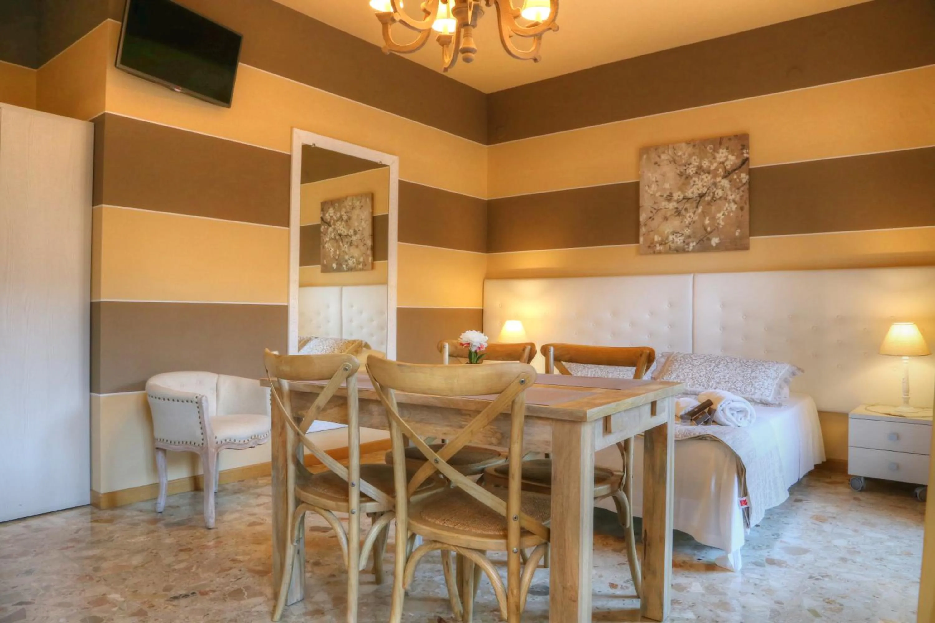 La Casetta di Lina Rooms and Apartments
