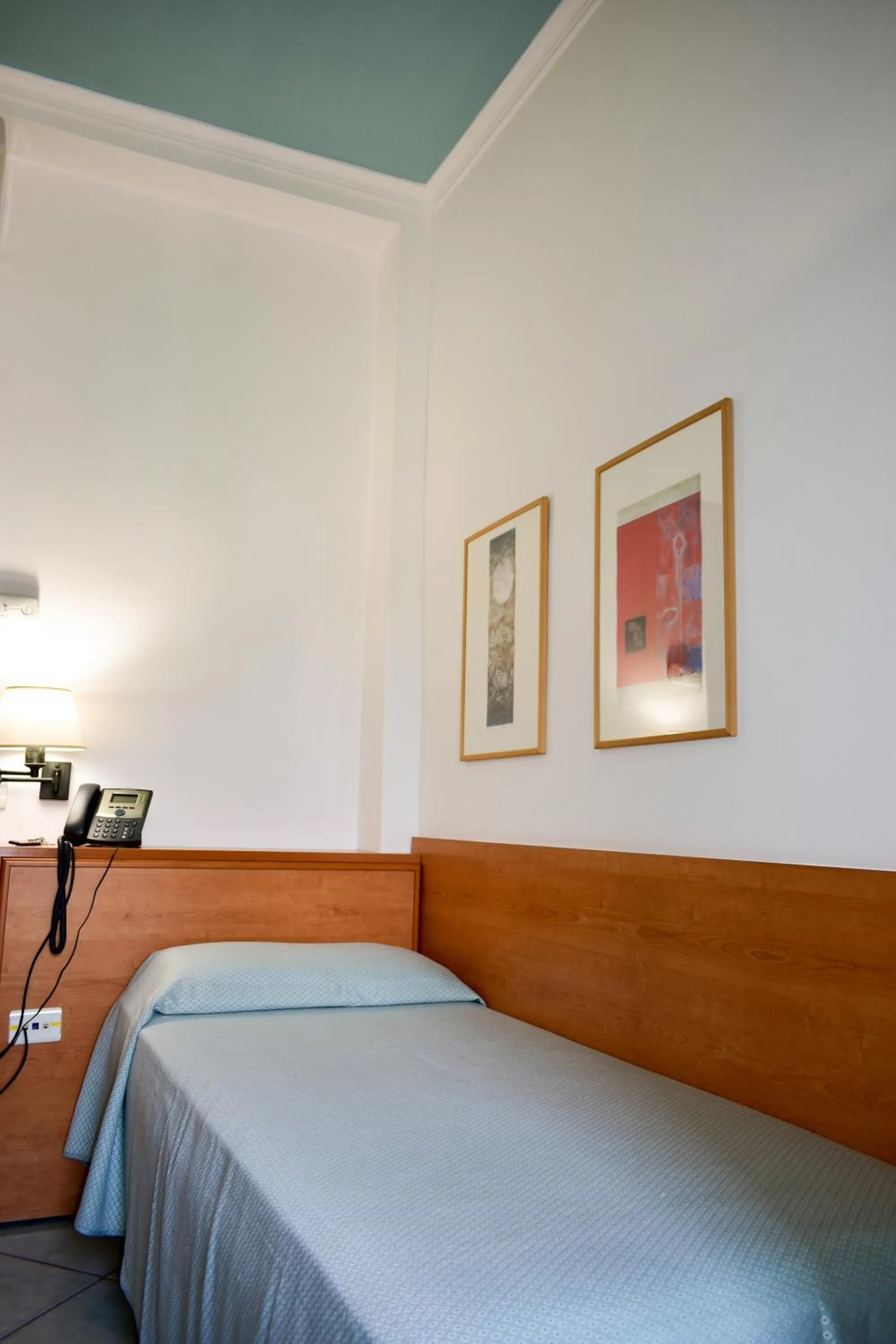 Bed in Hotel Amyclae