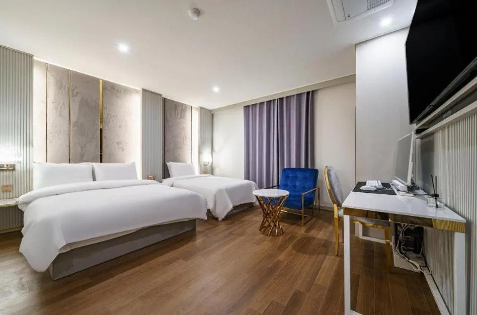 Munhyeon Signature Denbasta Hotel
