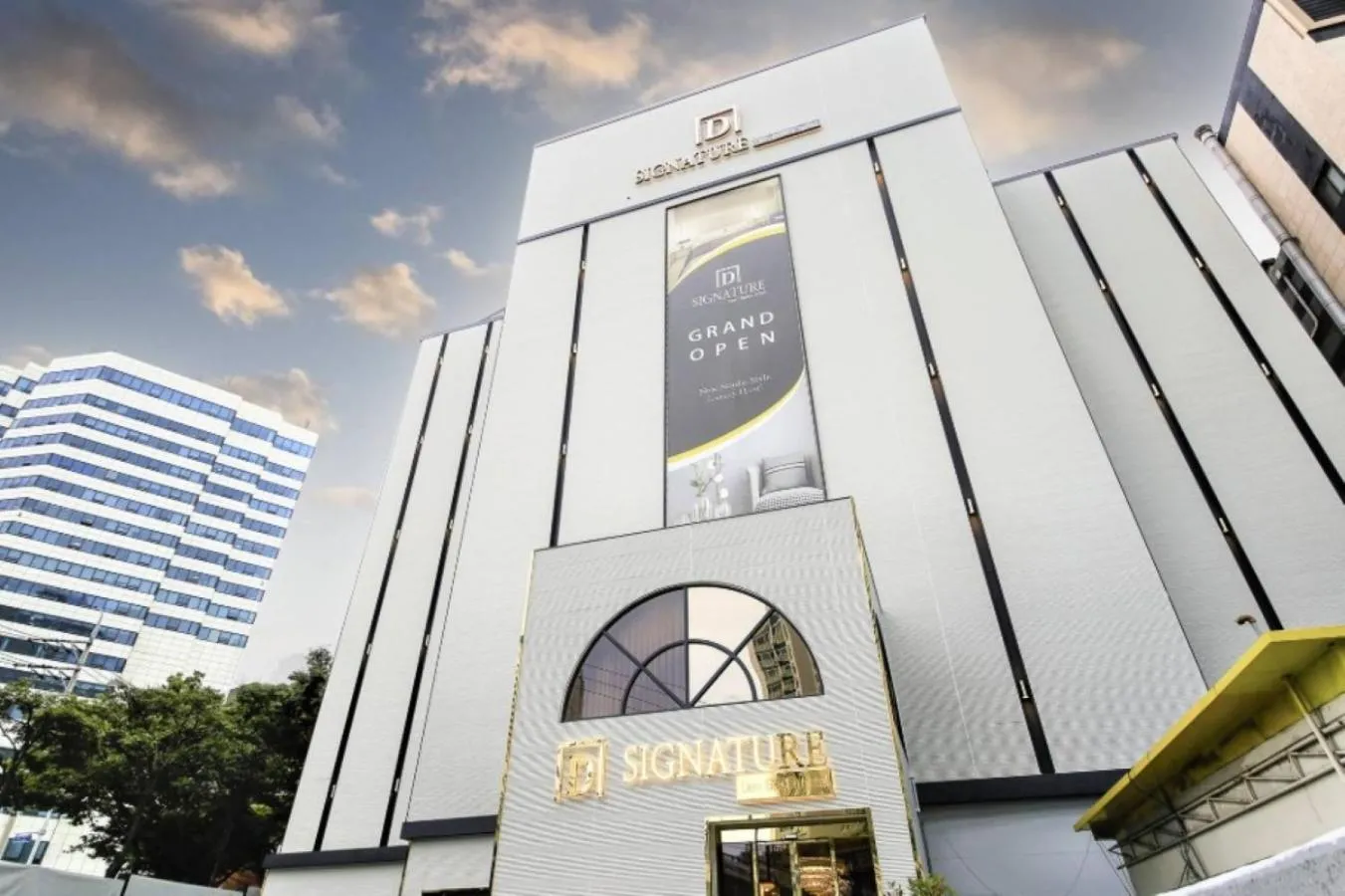 Munhyeon Signature Denbasta Hotel