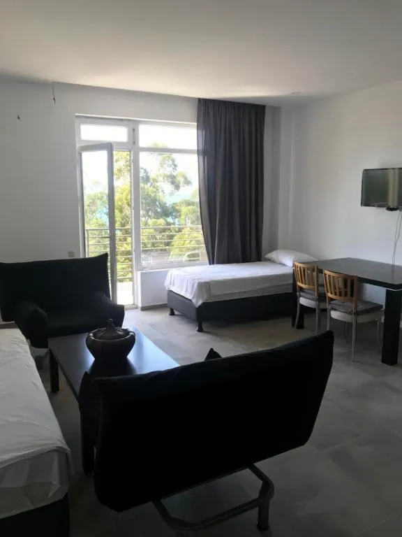 Seating area, Bed in Villa Del Mar