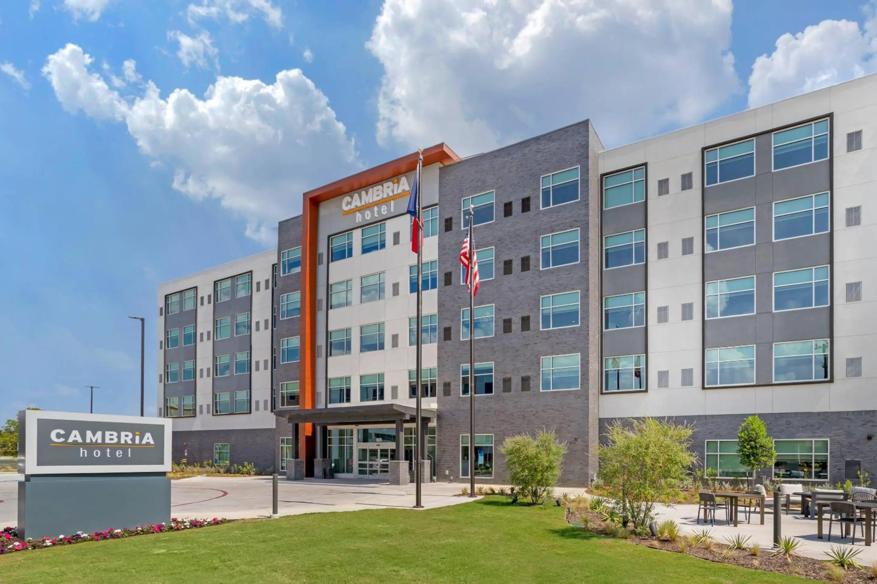 Property building in Cambria Hotel Fort Worth - Medical Center